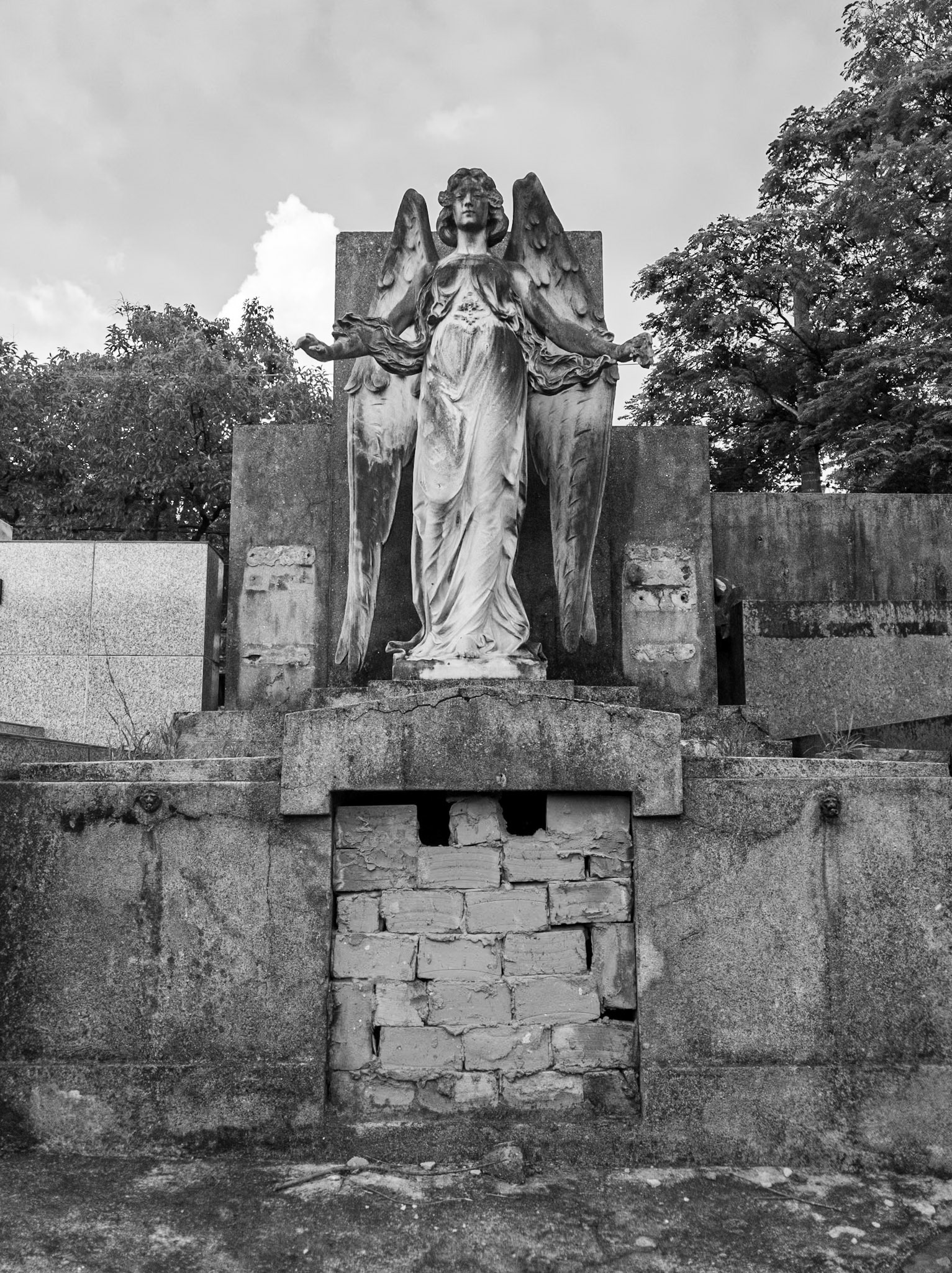 São Paulo cemetery, Vila Madalena