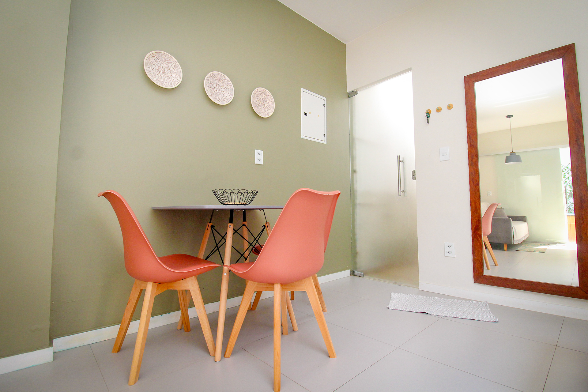 Apartamento moderno e bem decorado para aluguel de temporada