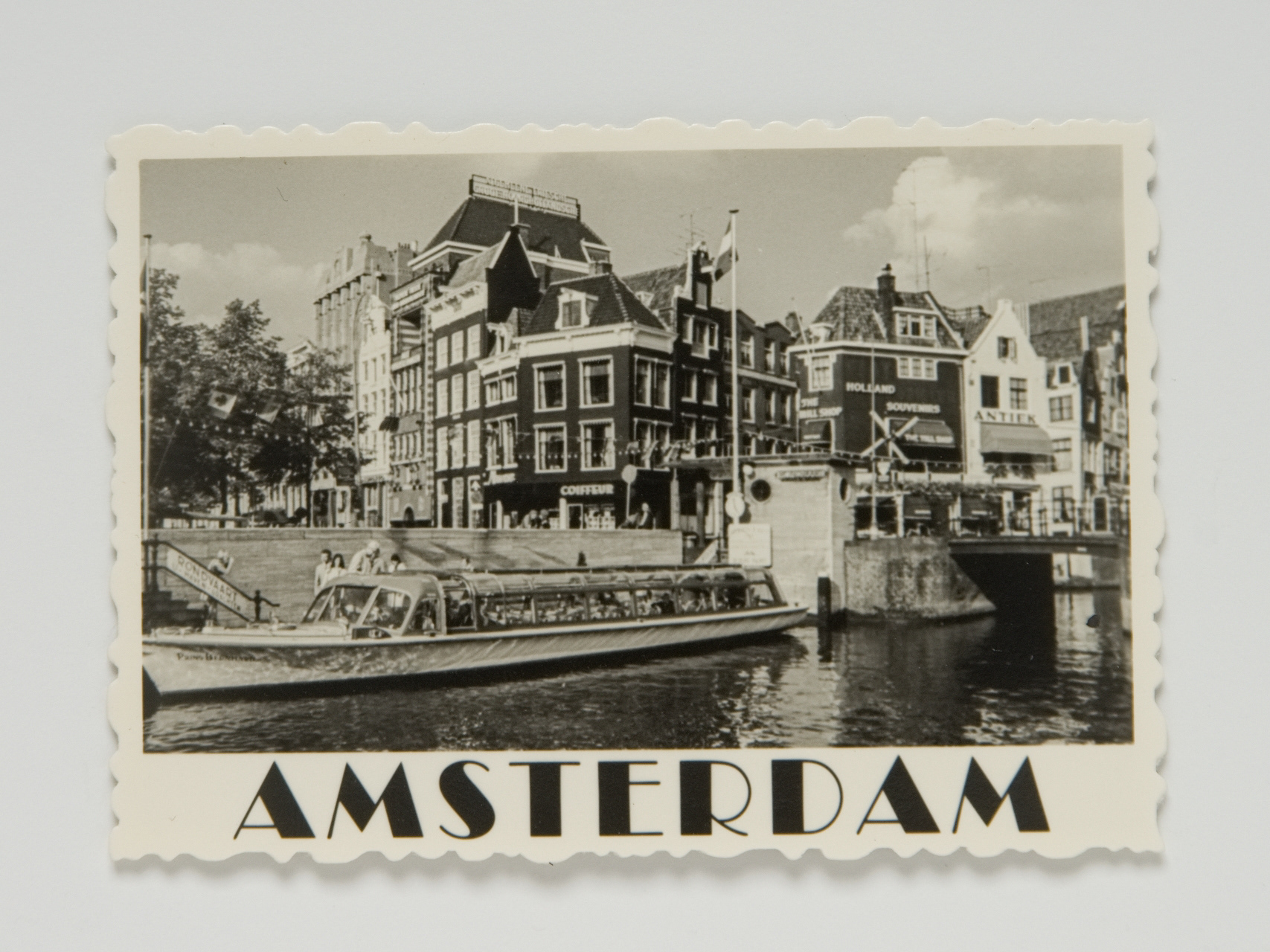 1969, Rokin Canal at Langebrugsteeg / photo origin: fortepan / LHM