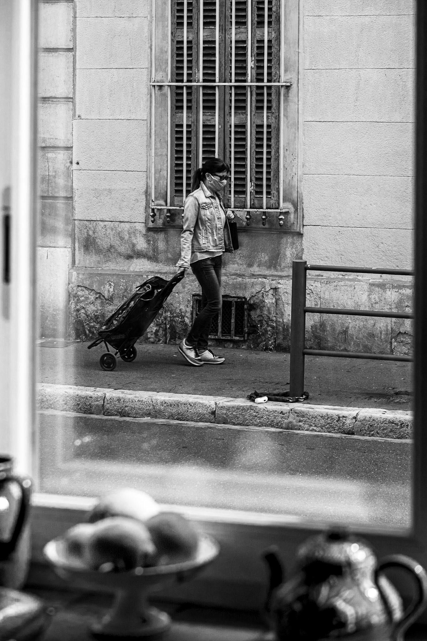 De ma fenetre vue sur rue pendant le confinement