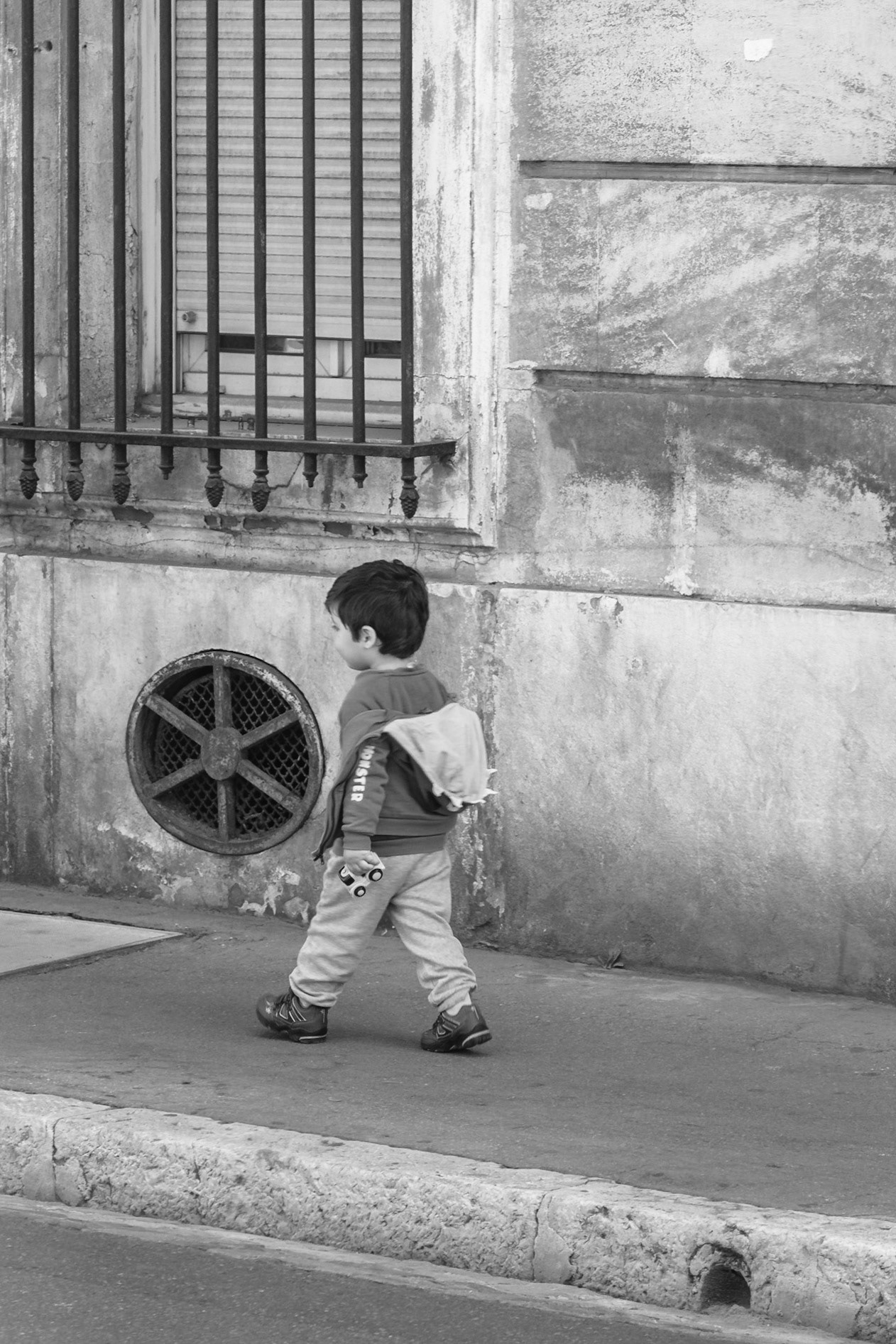 De ma fenetre vue sur rue pendant le confinement