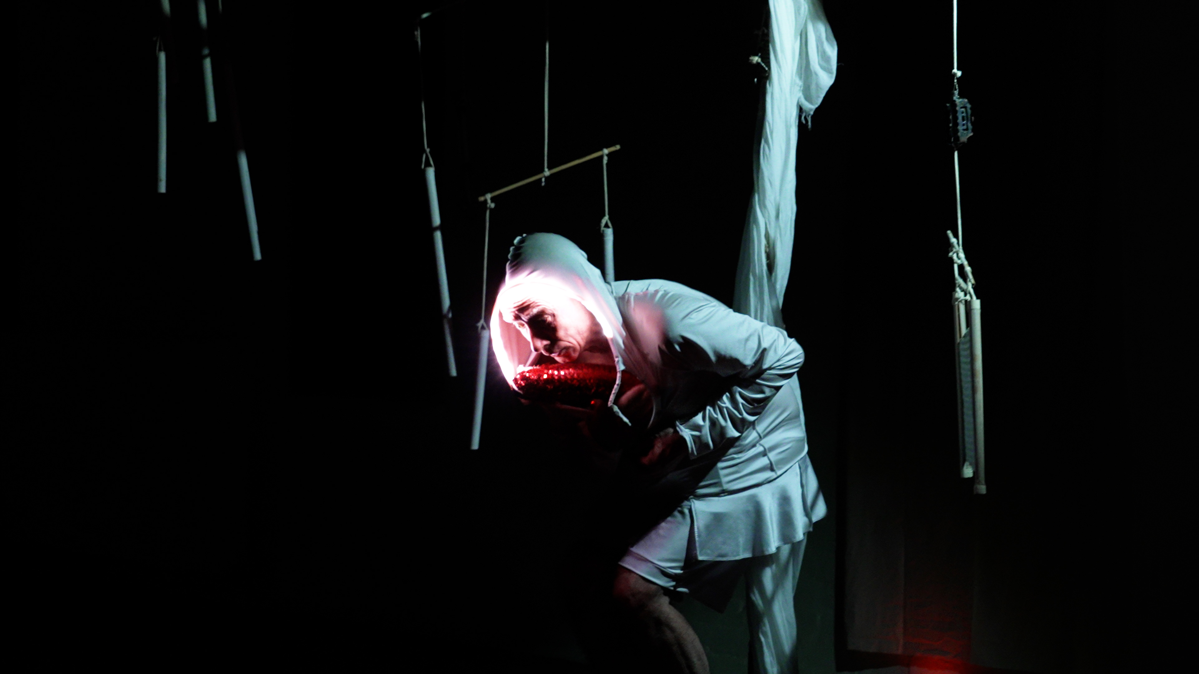 Matthew Crosby in Corporare, screenshot of cinematography by Cobie Orger