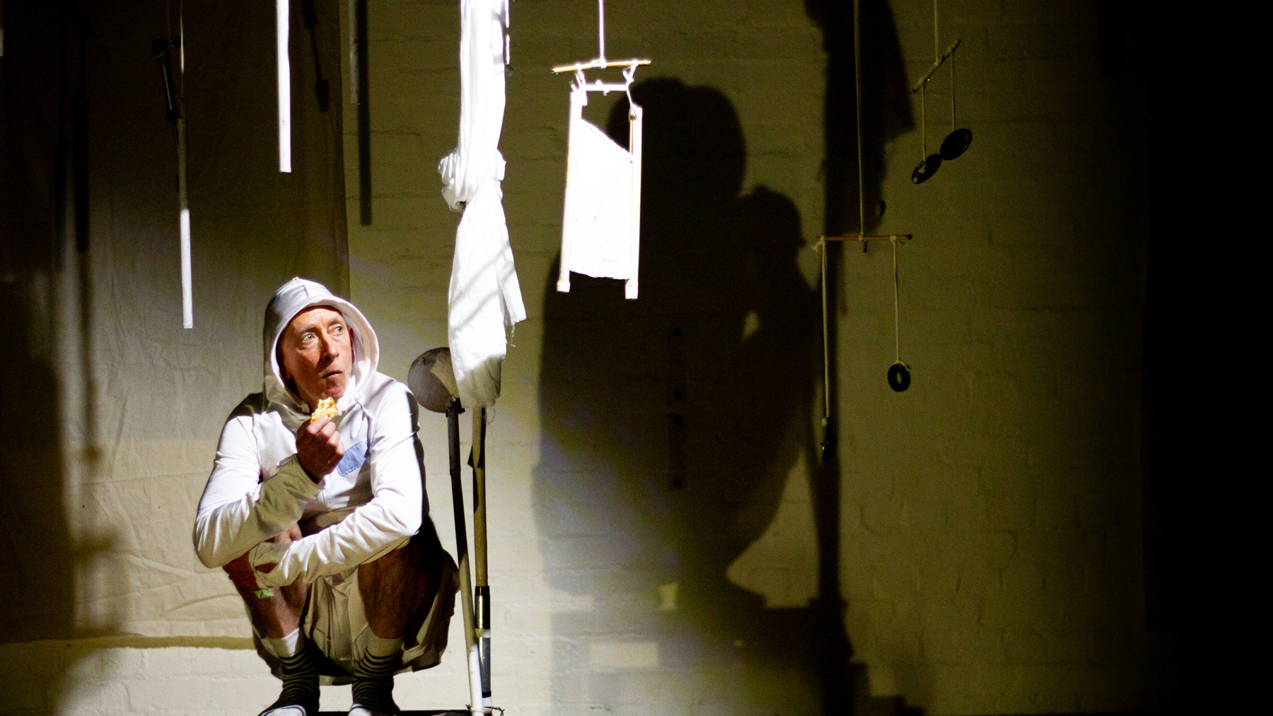 Matthew Crosby in Corporare, Photo: Oscar Socias