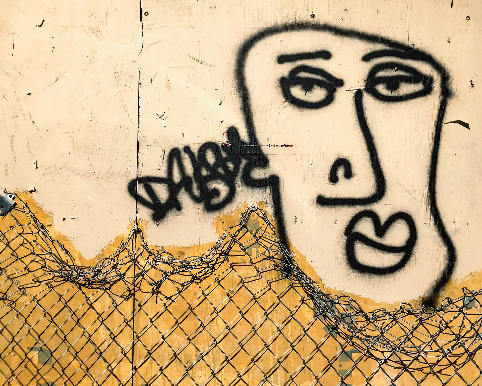 Los Angeles (Bates Ave)