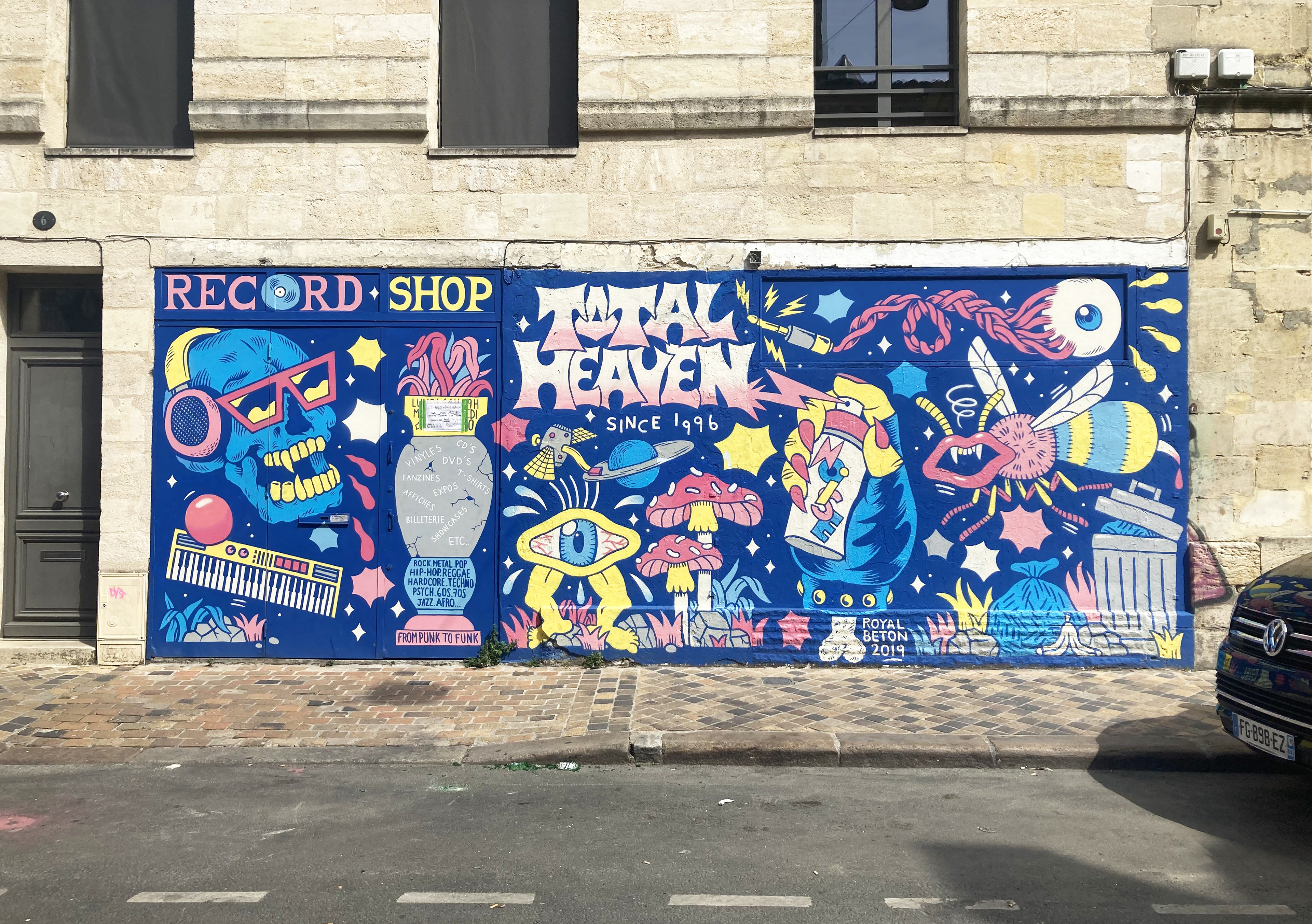 ROYAL BETON mural for TOTAL HEAVEN Record Shop (2019)
