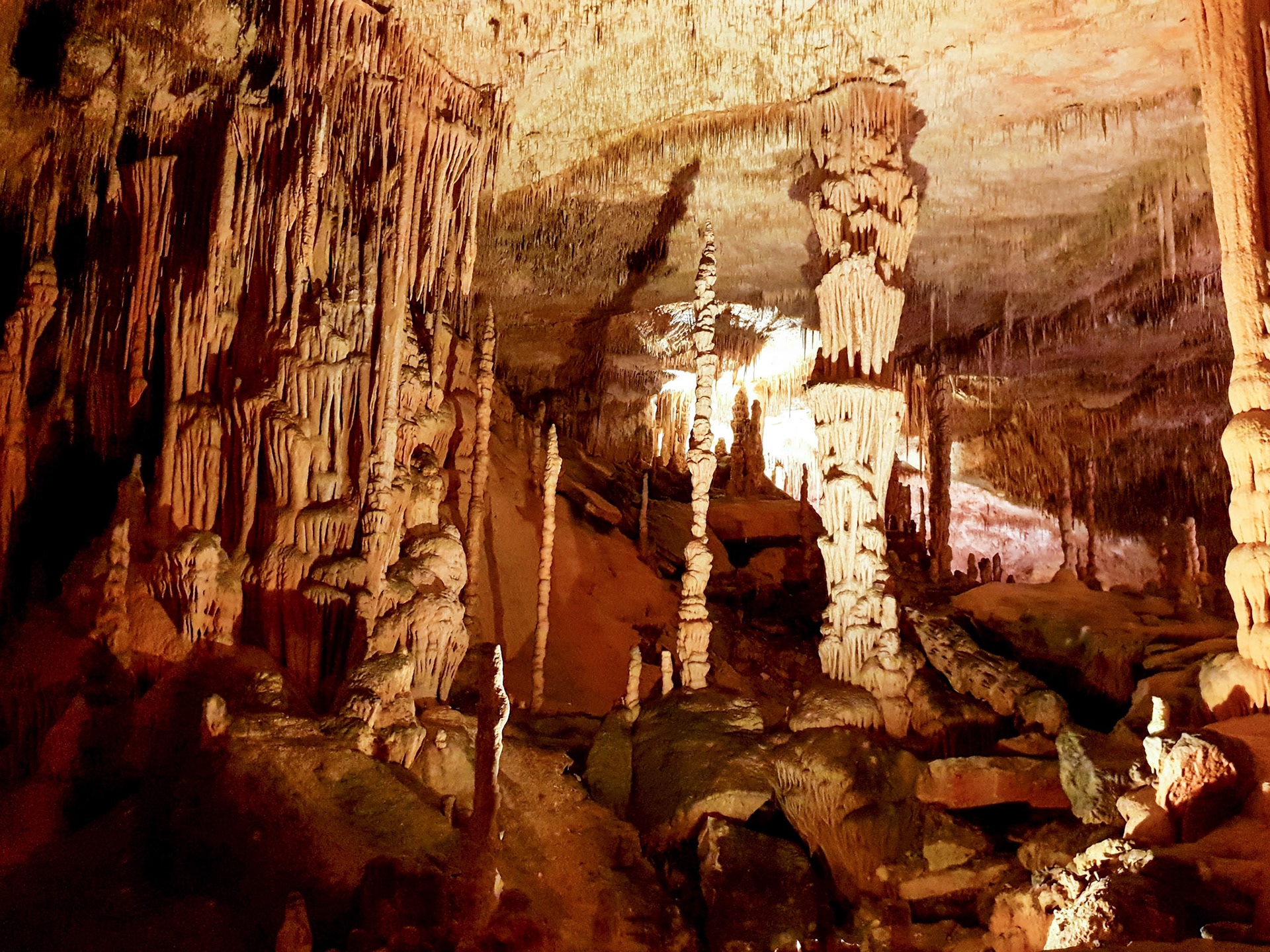 Drach Caves