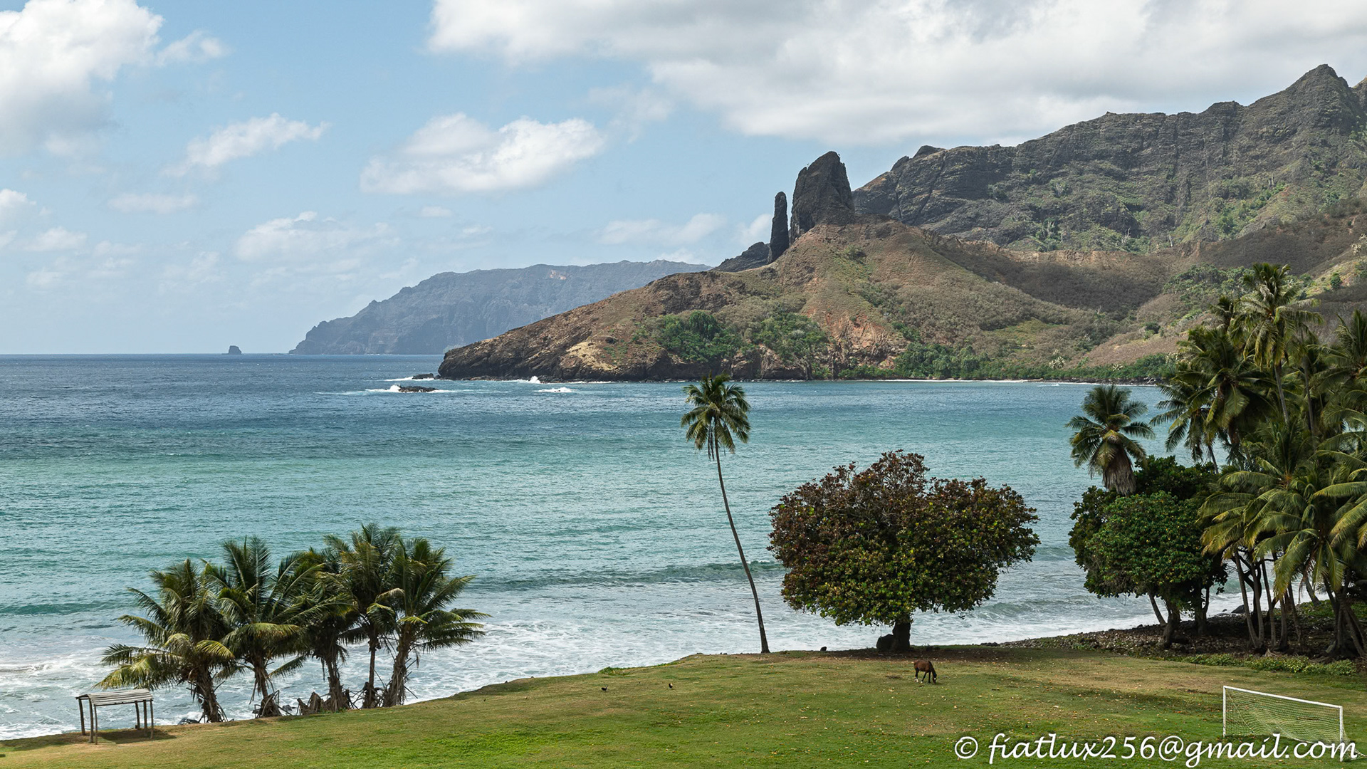 Baie de Puamau (Marquises)