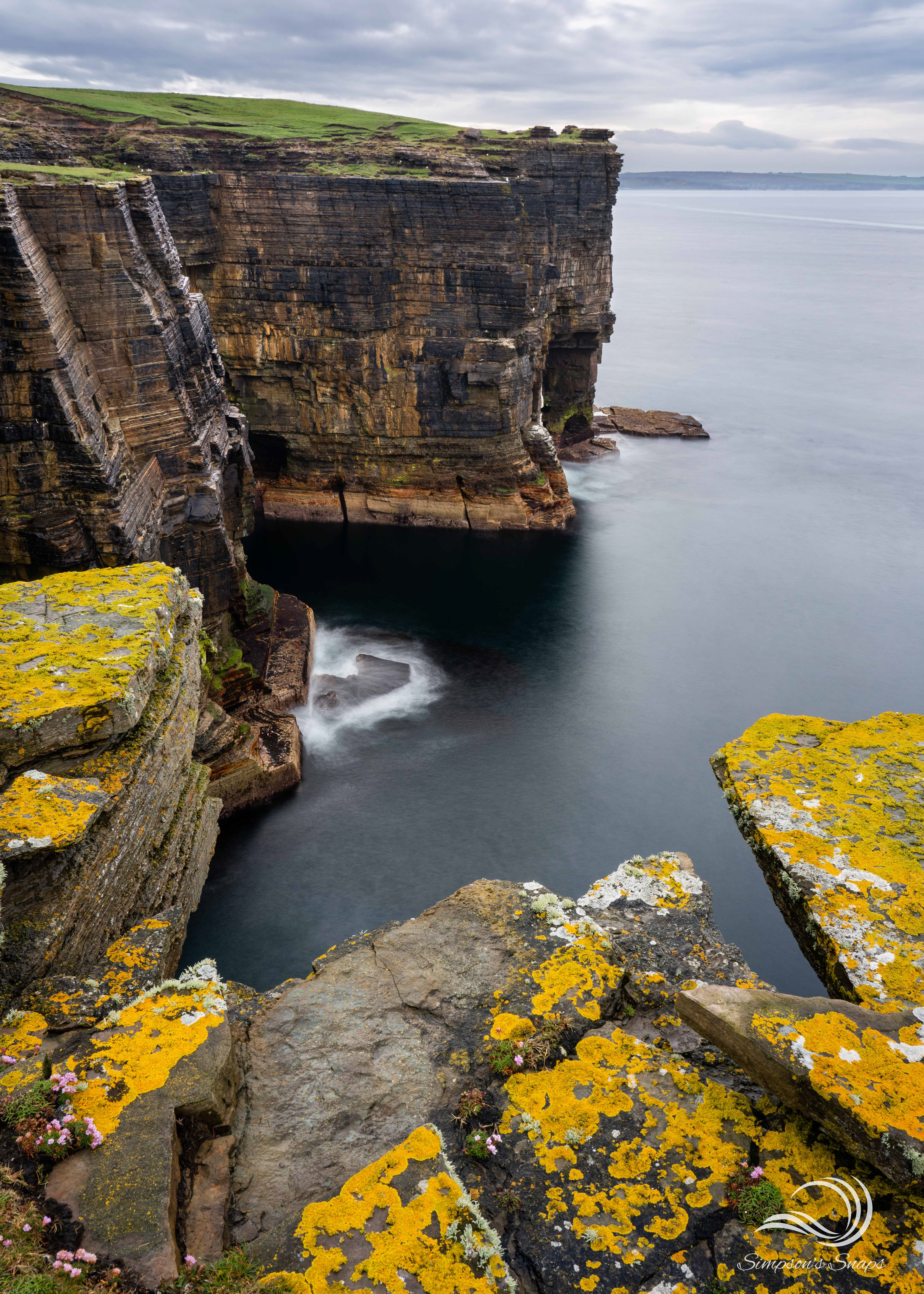 The Altars, Stroma