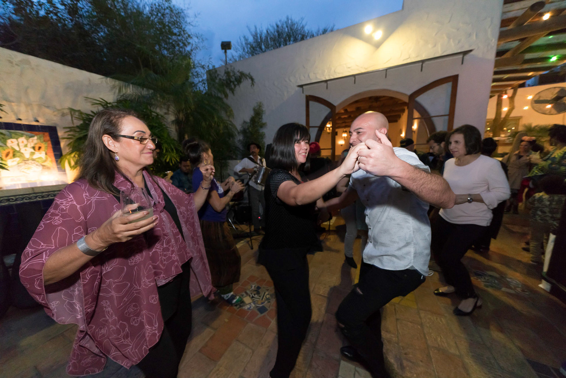 Photo by Luis M. Garza