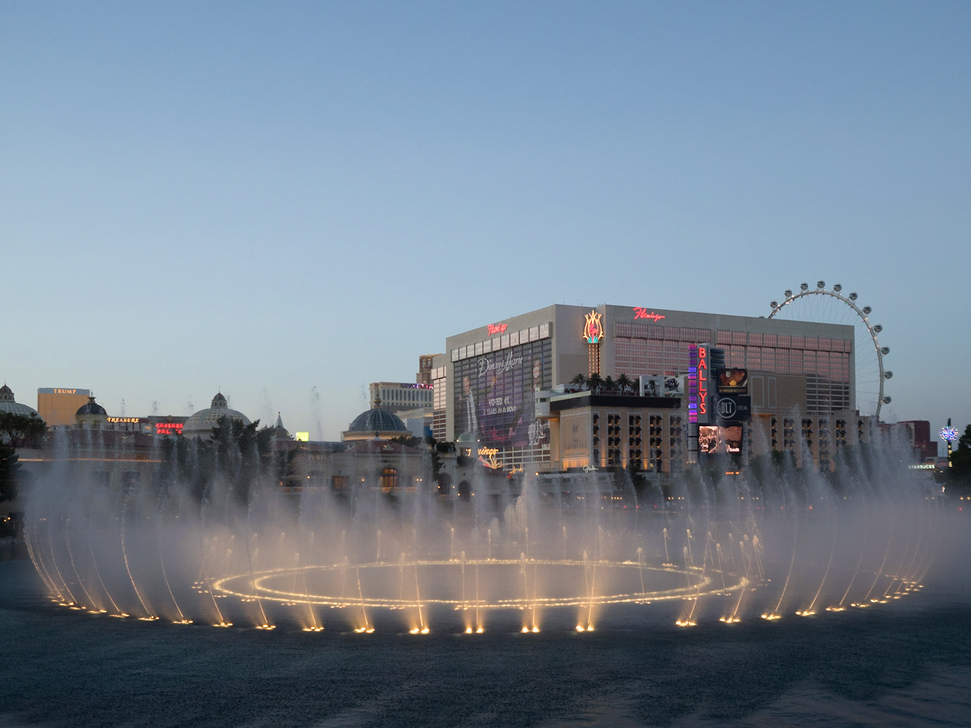 Bellagio Hotel and Casino fountains light show