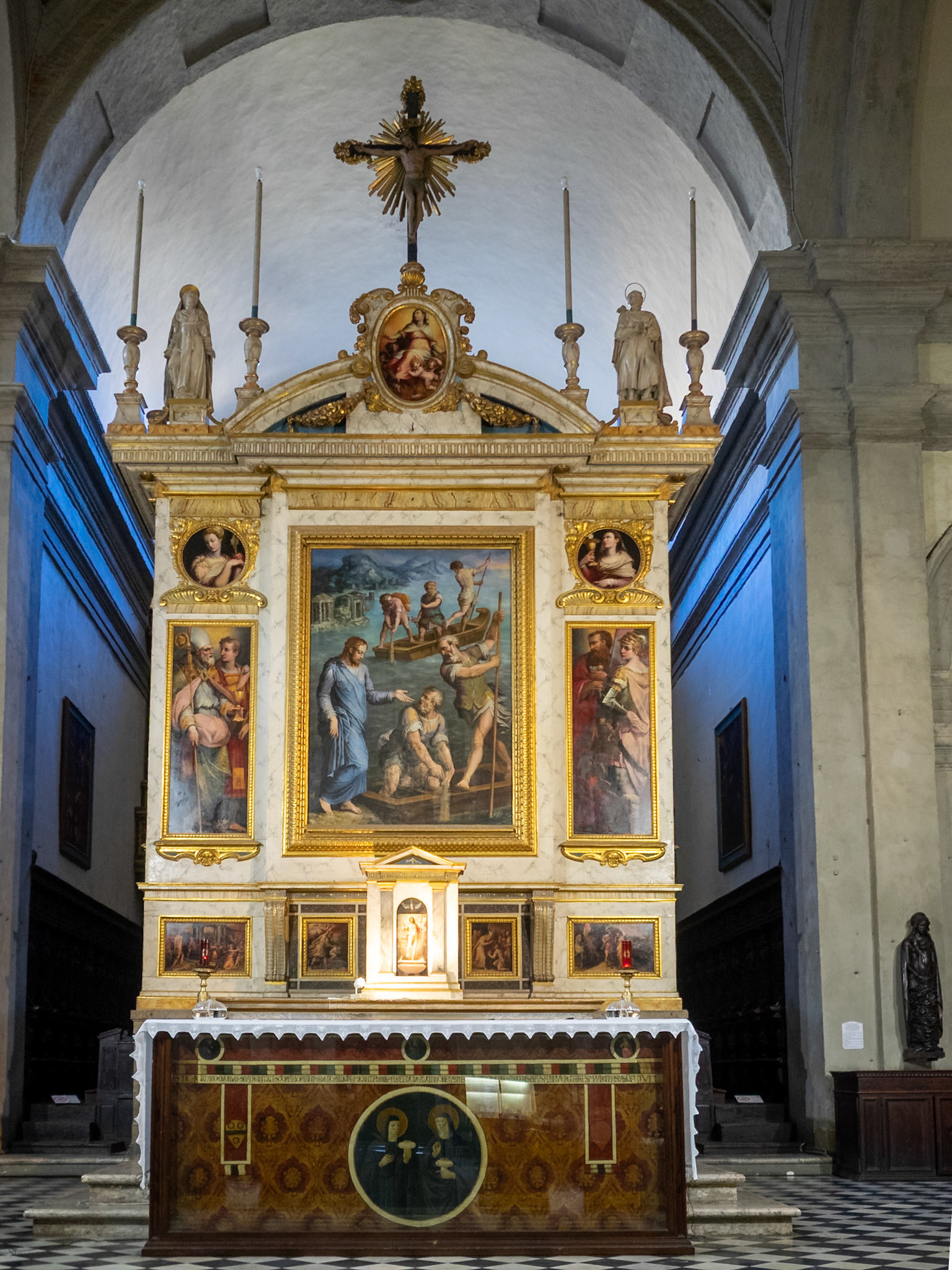 Badia delle Sante Flora e Lucilla high altar by Giorgio Vasari, Arezzo