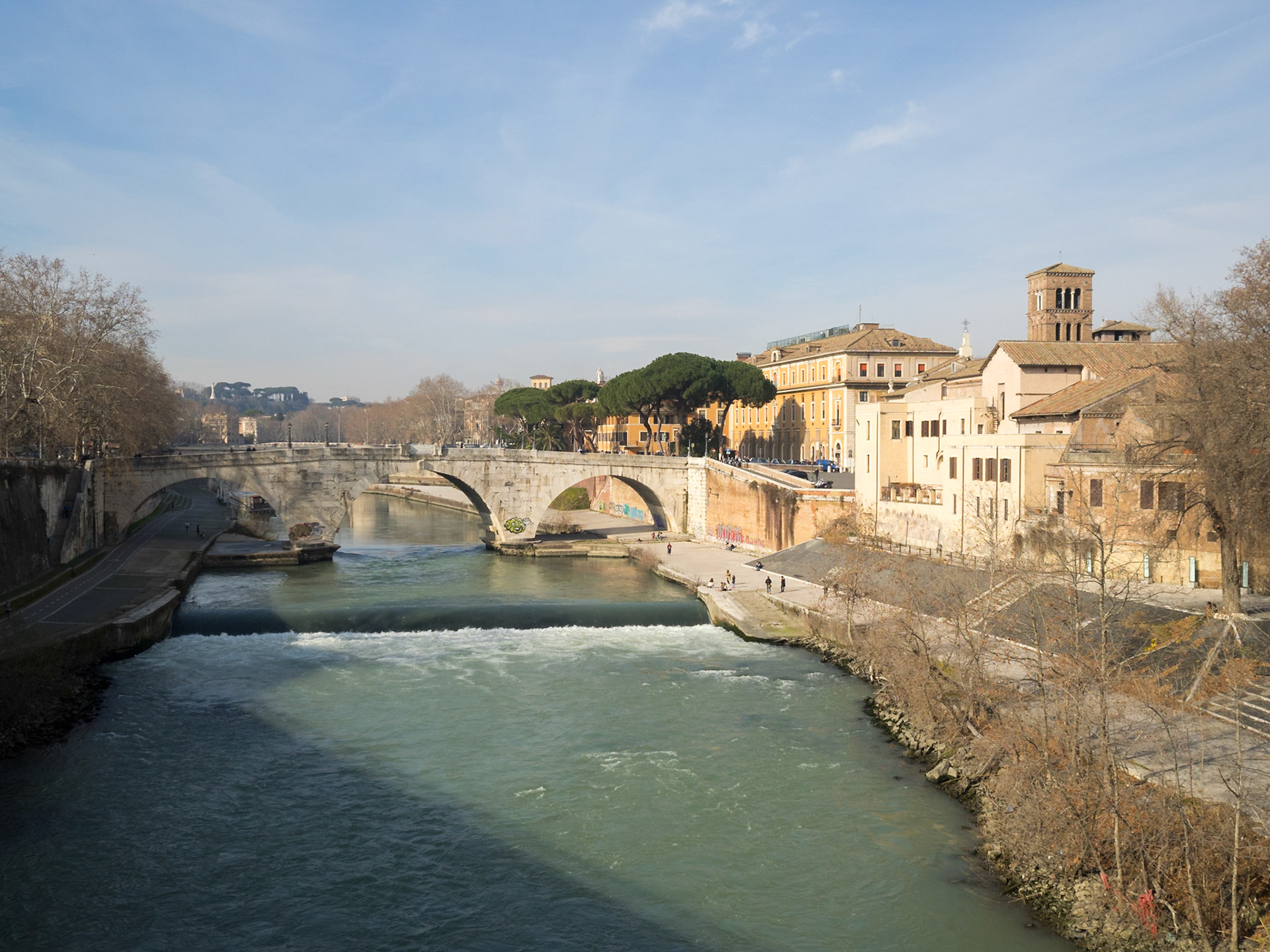 Cestio bridge over Tiber river to Tiberina island, Rome
