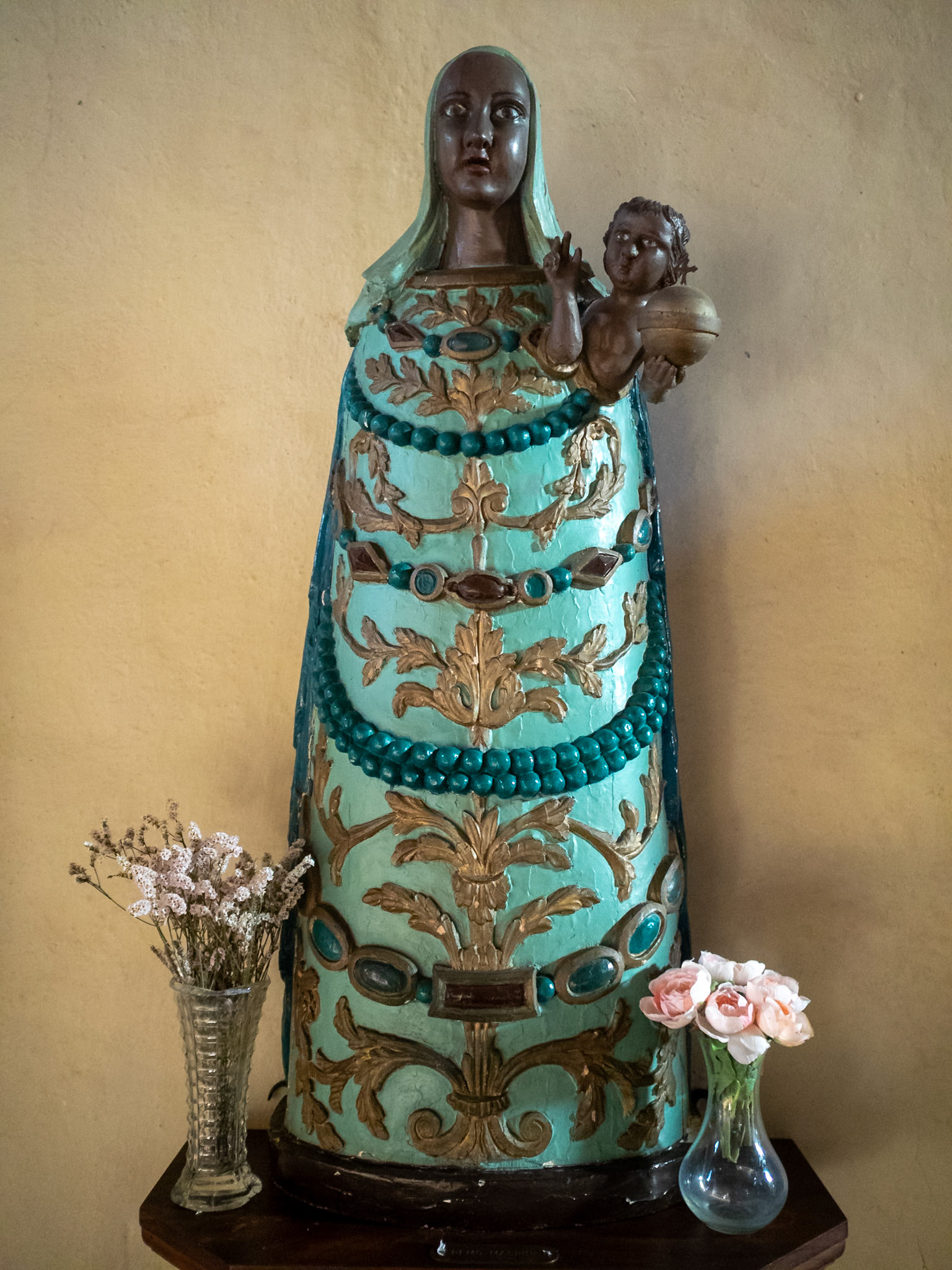 Black Virgin wood carving, Radicofani St. Peter Church