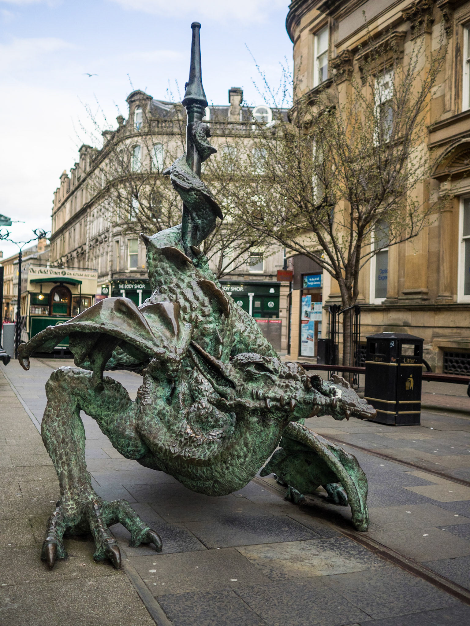 Dragon sculpture in Dundee street