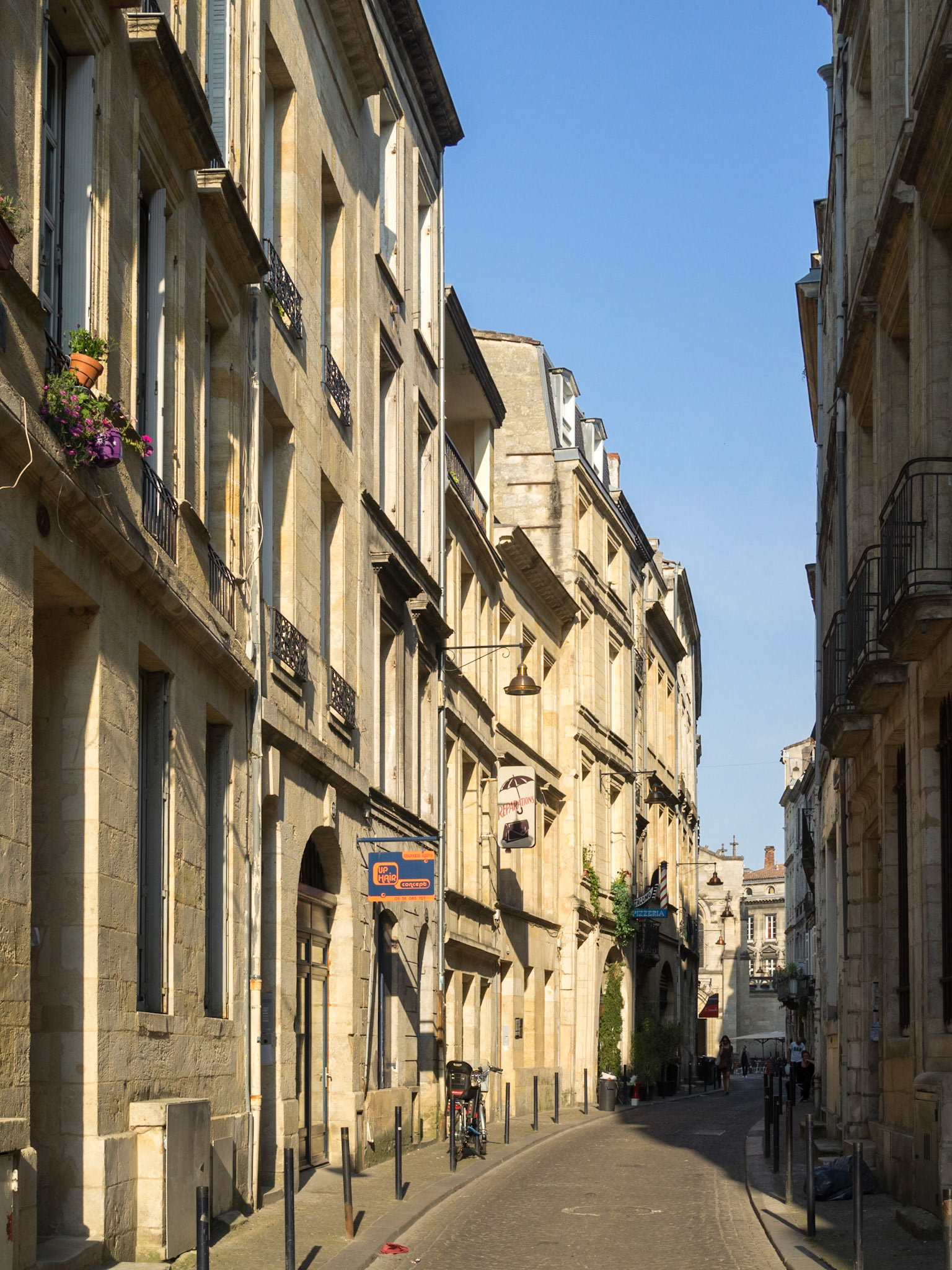 Bordeaux old city street