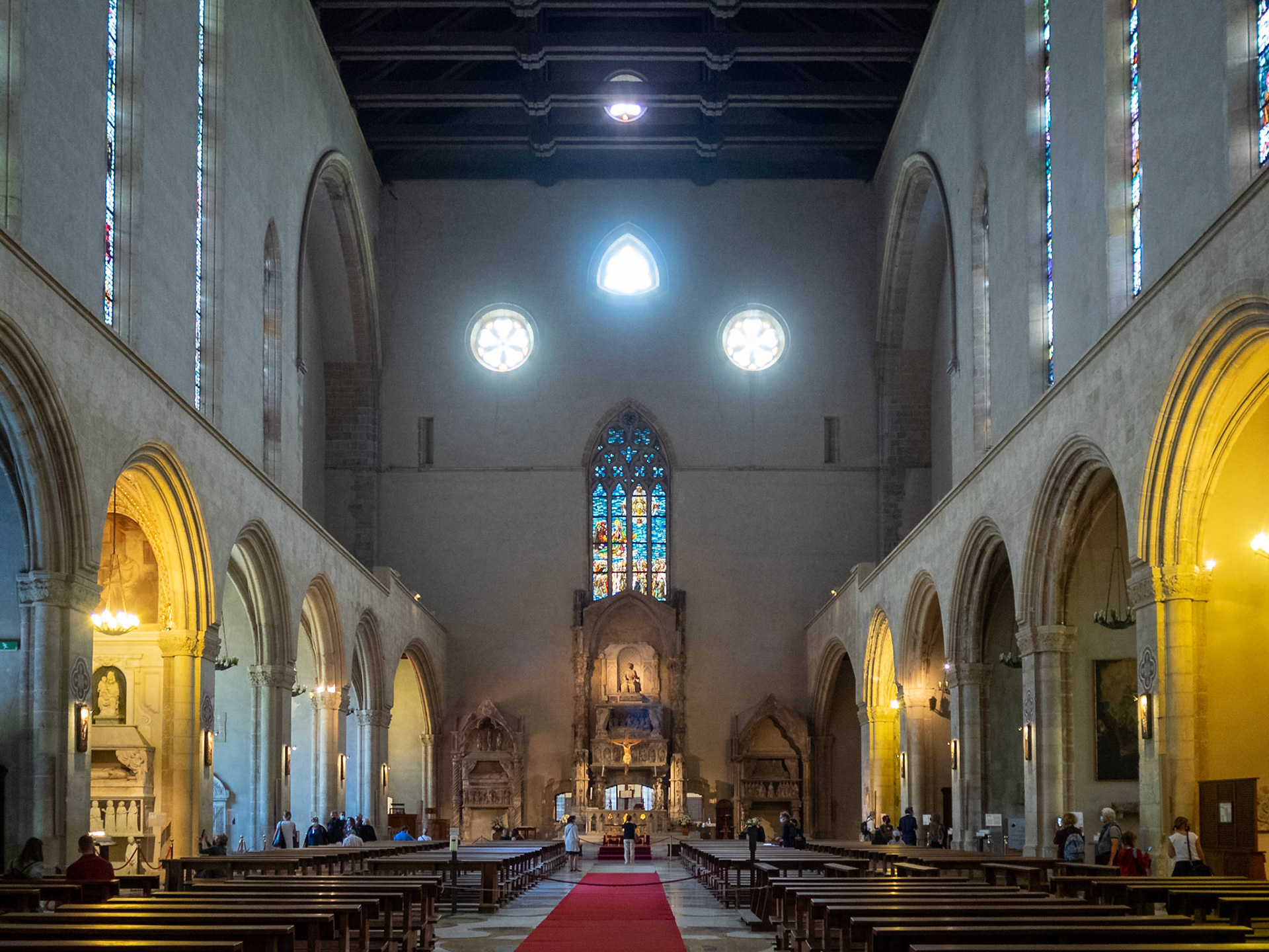 Main nave of the Basilica di Santa Chiara, Naples