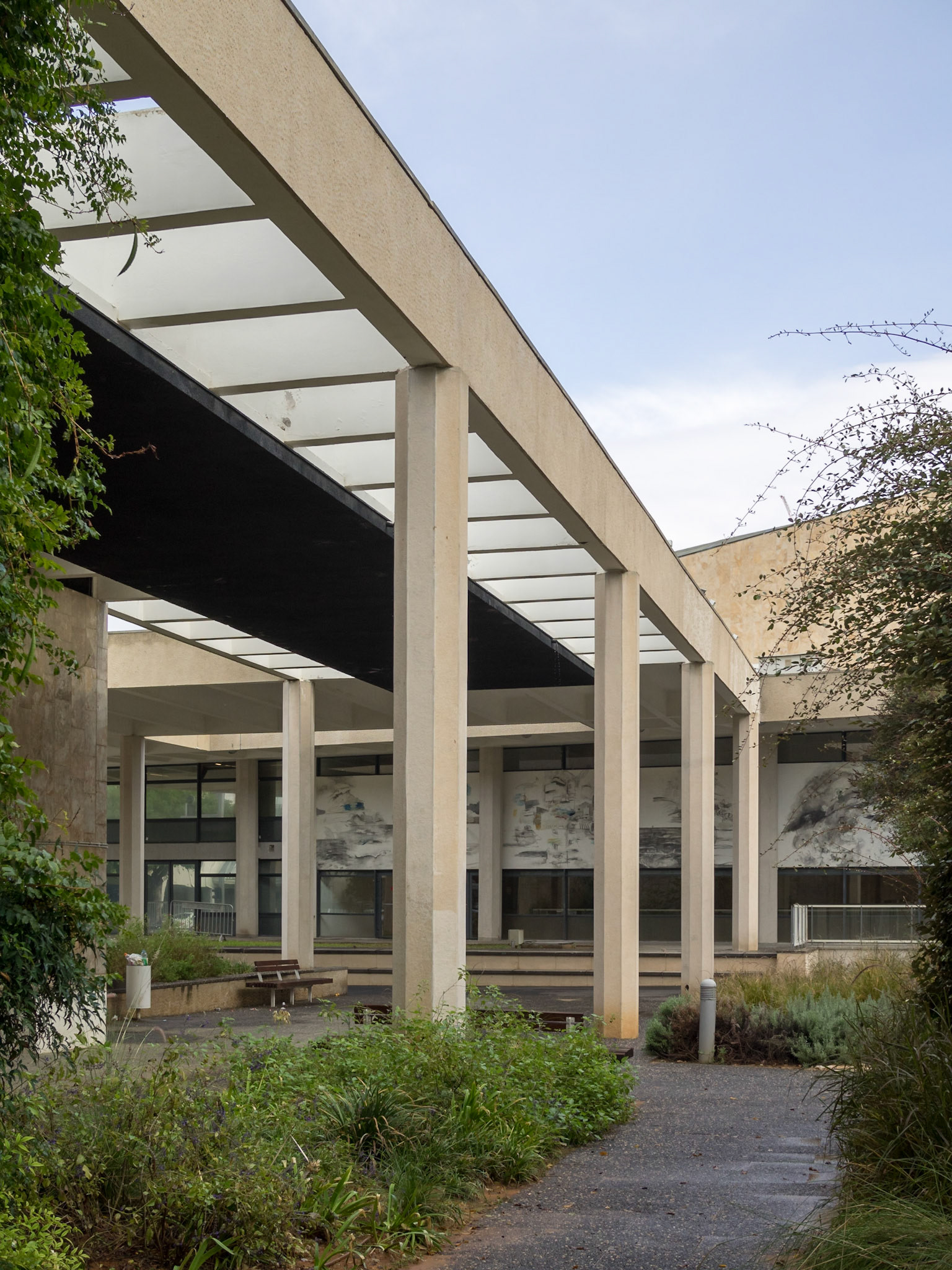 Tel Aviv Helena Rubinstein Pavilion