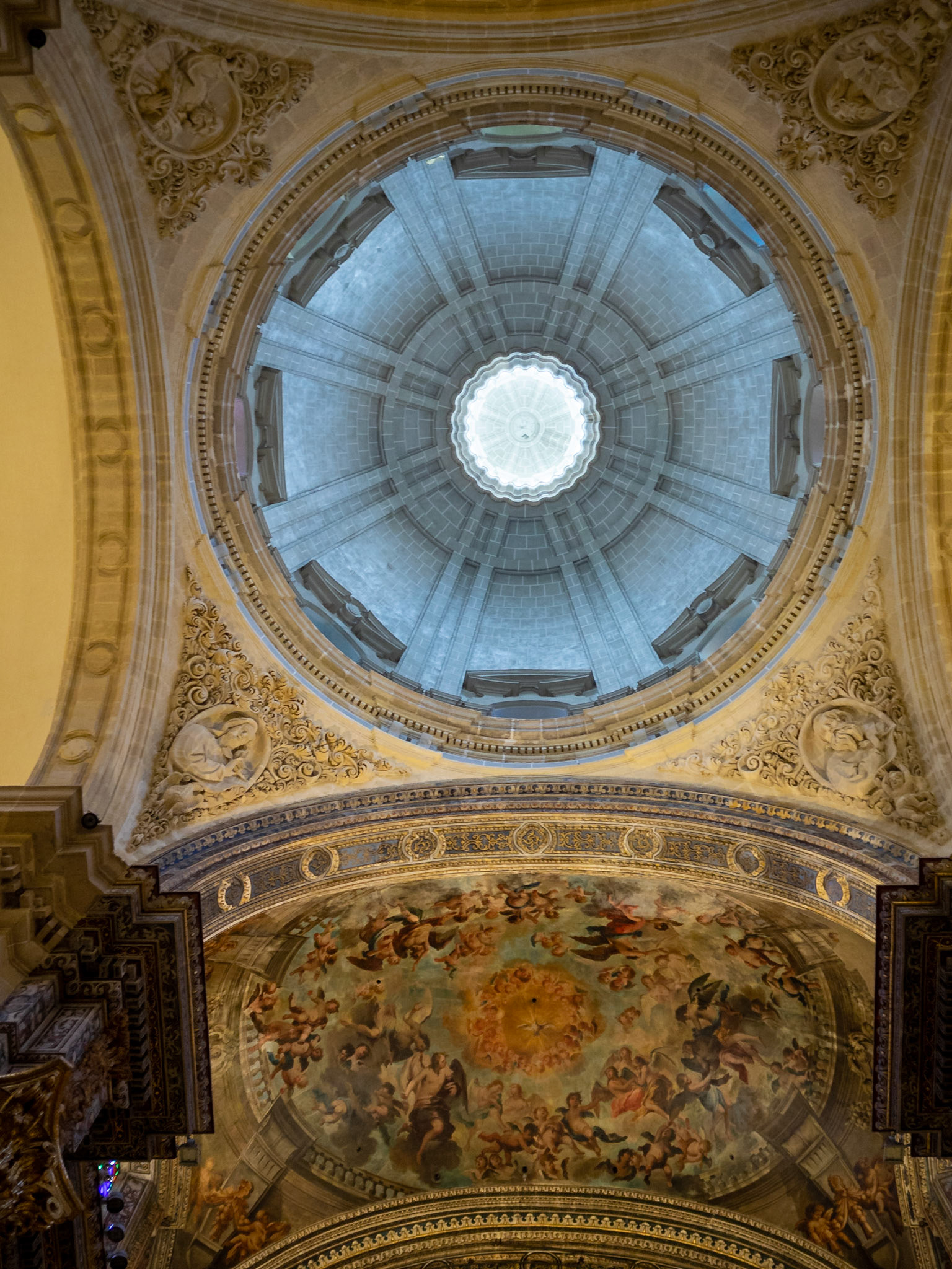 Apse frescoes and dome of the Iglesia Colegial del Divino Salvador, Seville
