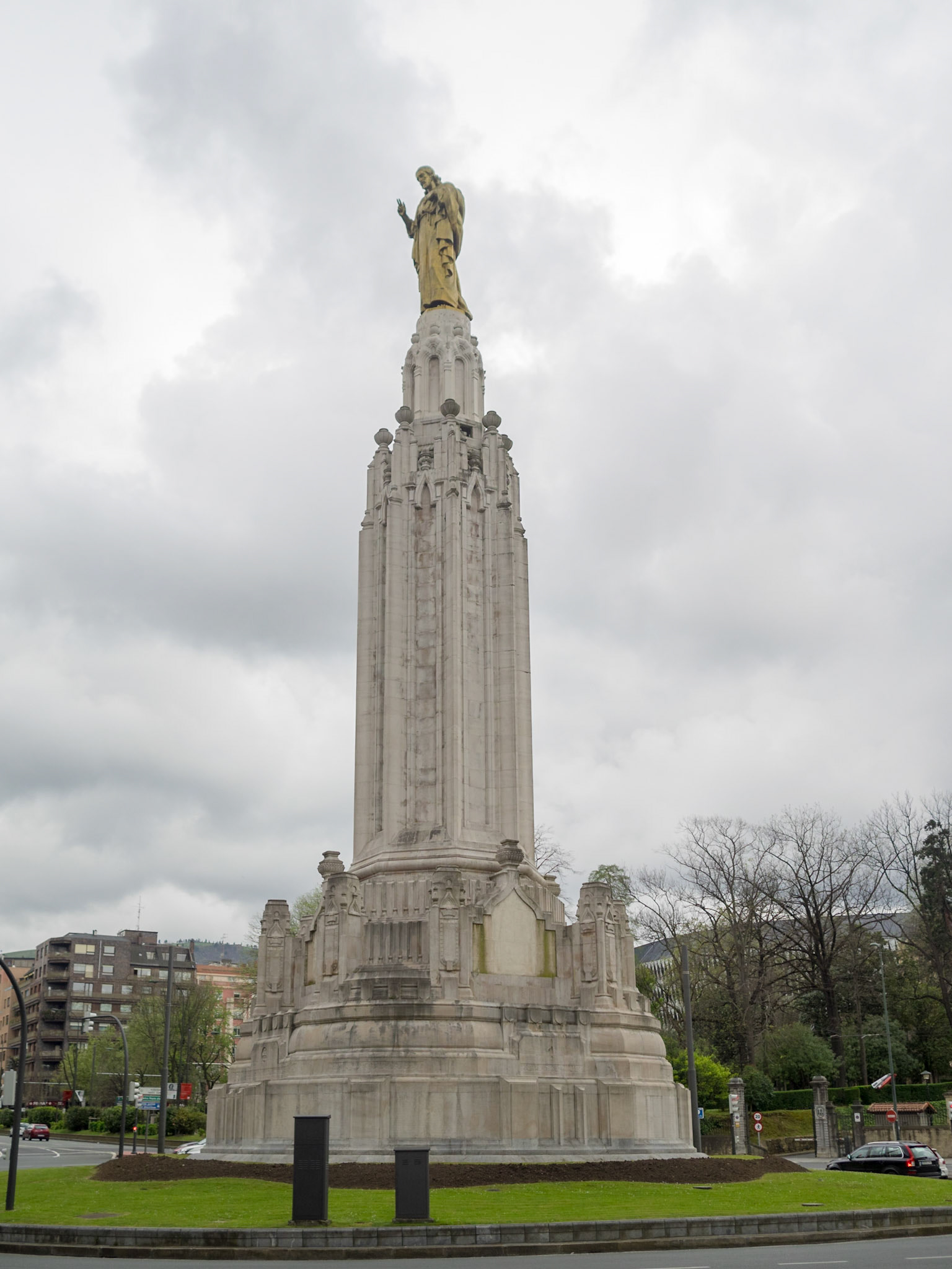 Statue of the Sacred Heart of Jesus, Bilbao