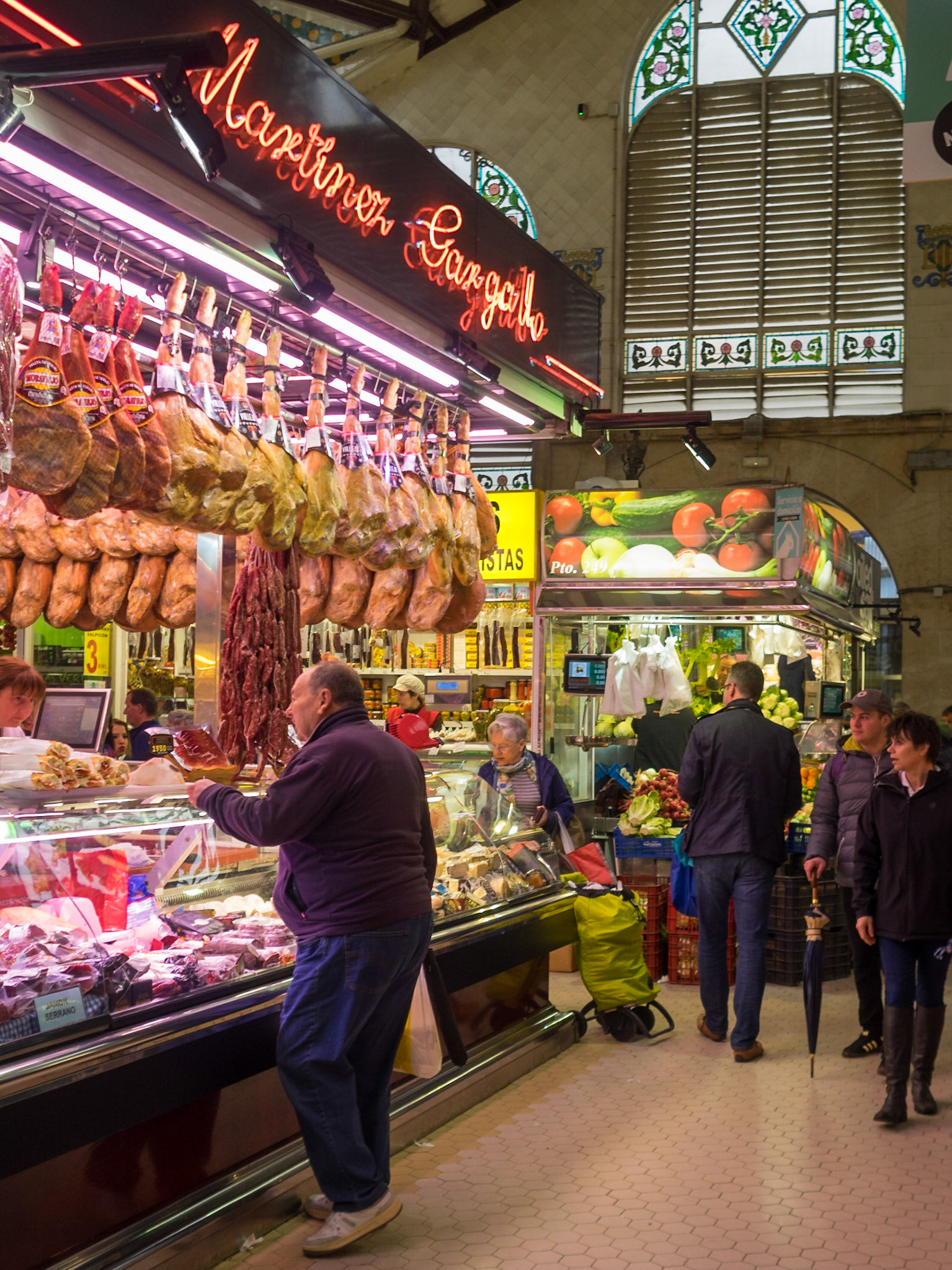 Shopping in Valencia Mercat Central