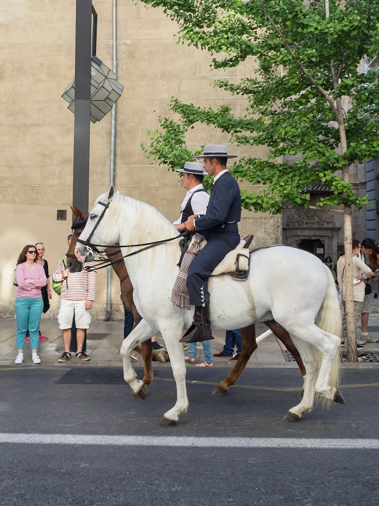 Street parade during the Las Cruces de Mayo in Granada