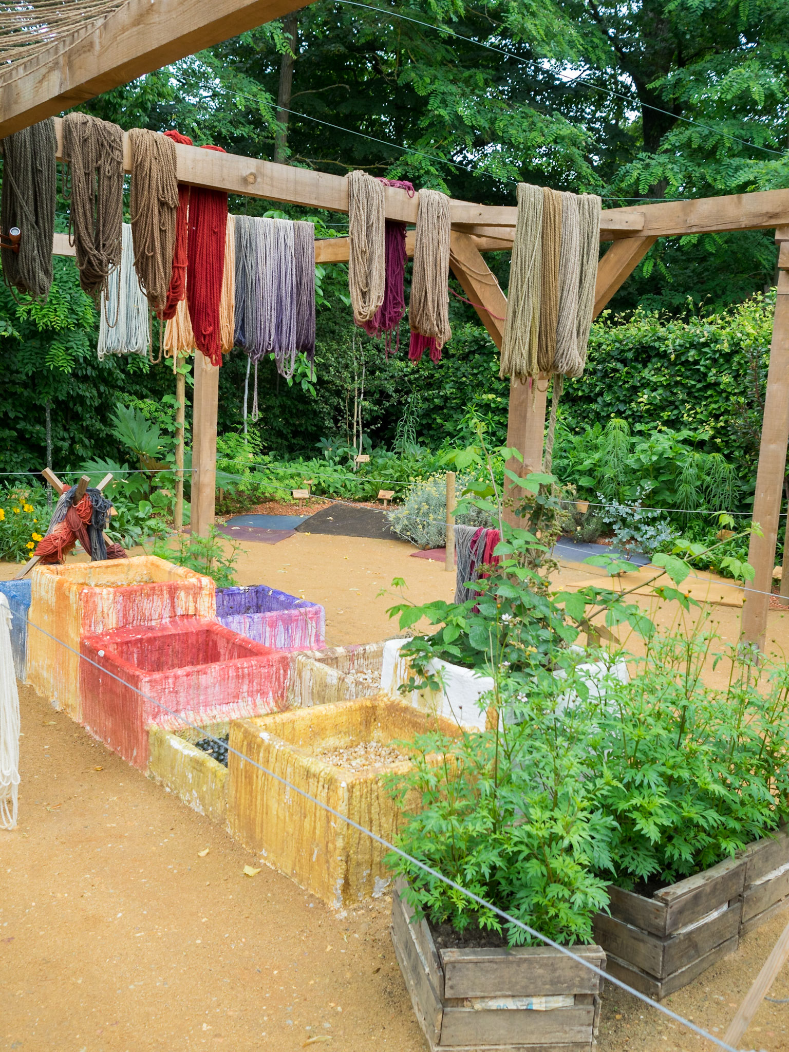 Dye plants garden installation at the International Garden Festival 2015 at Domain of Chaumont-sur-Loire