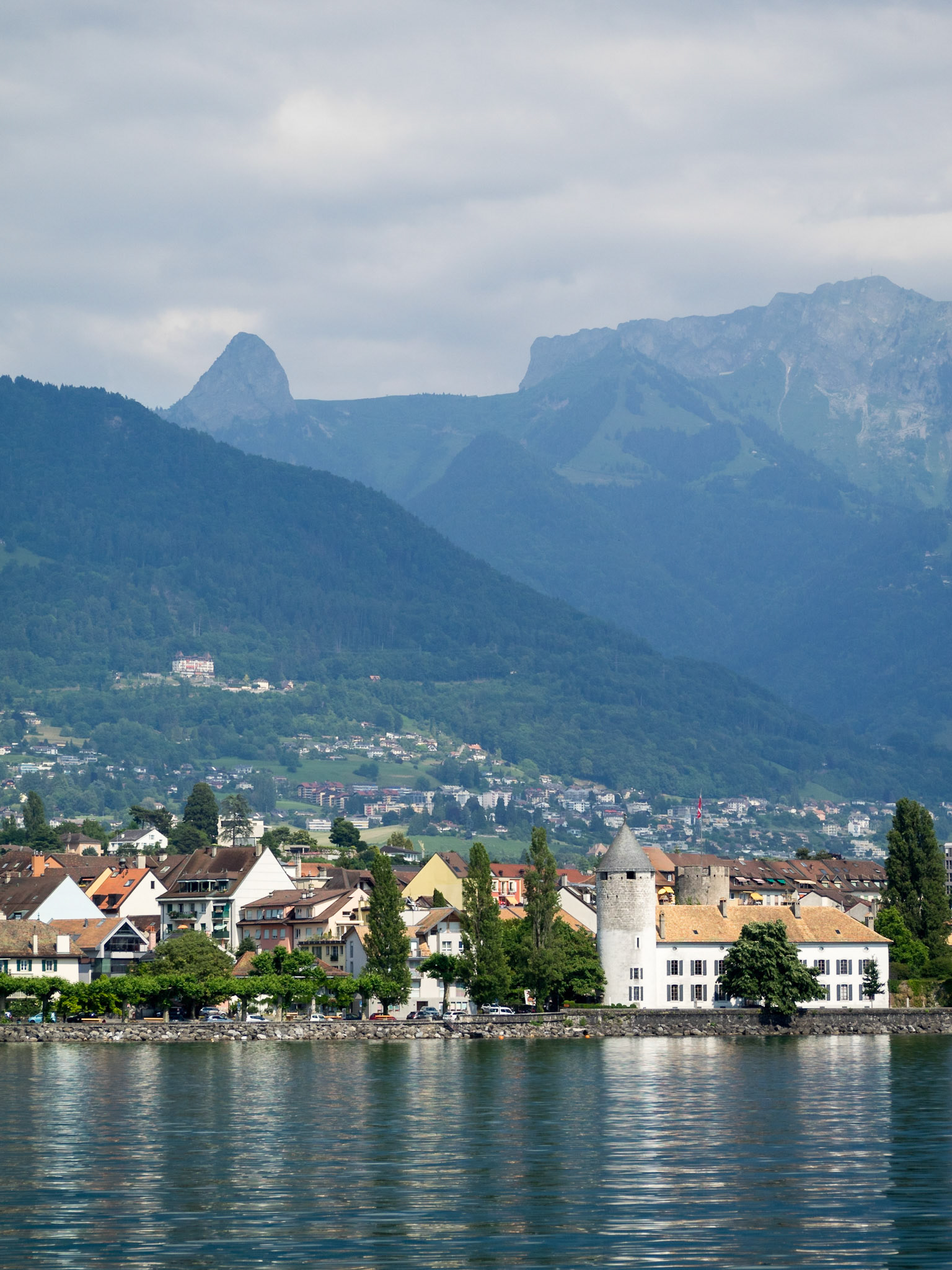 Lake Geneva lakeside landscape
