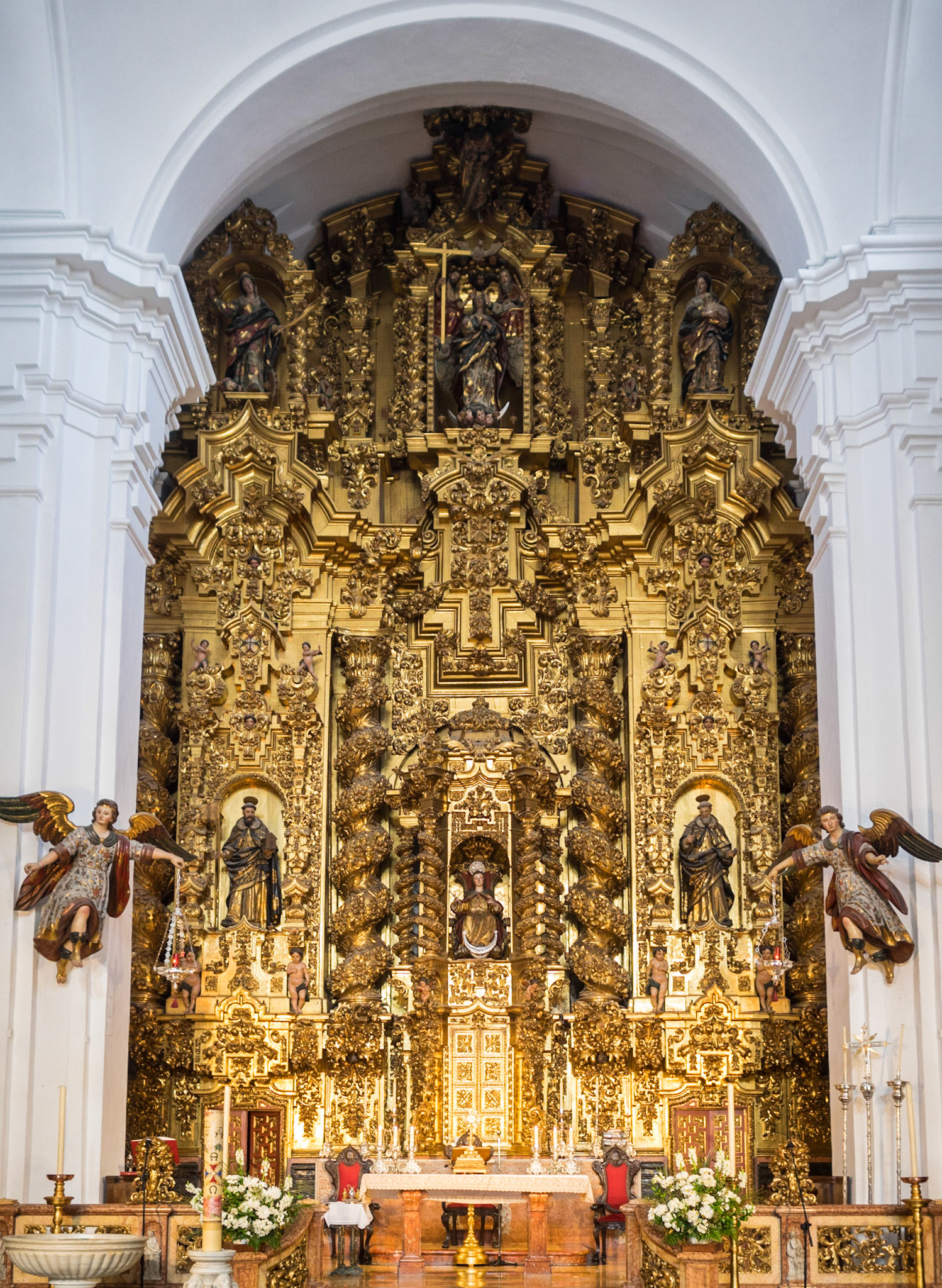 Interior of Holy Trinity Church , Cordoba