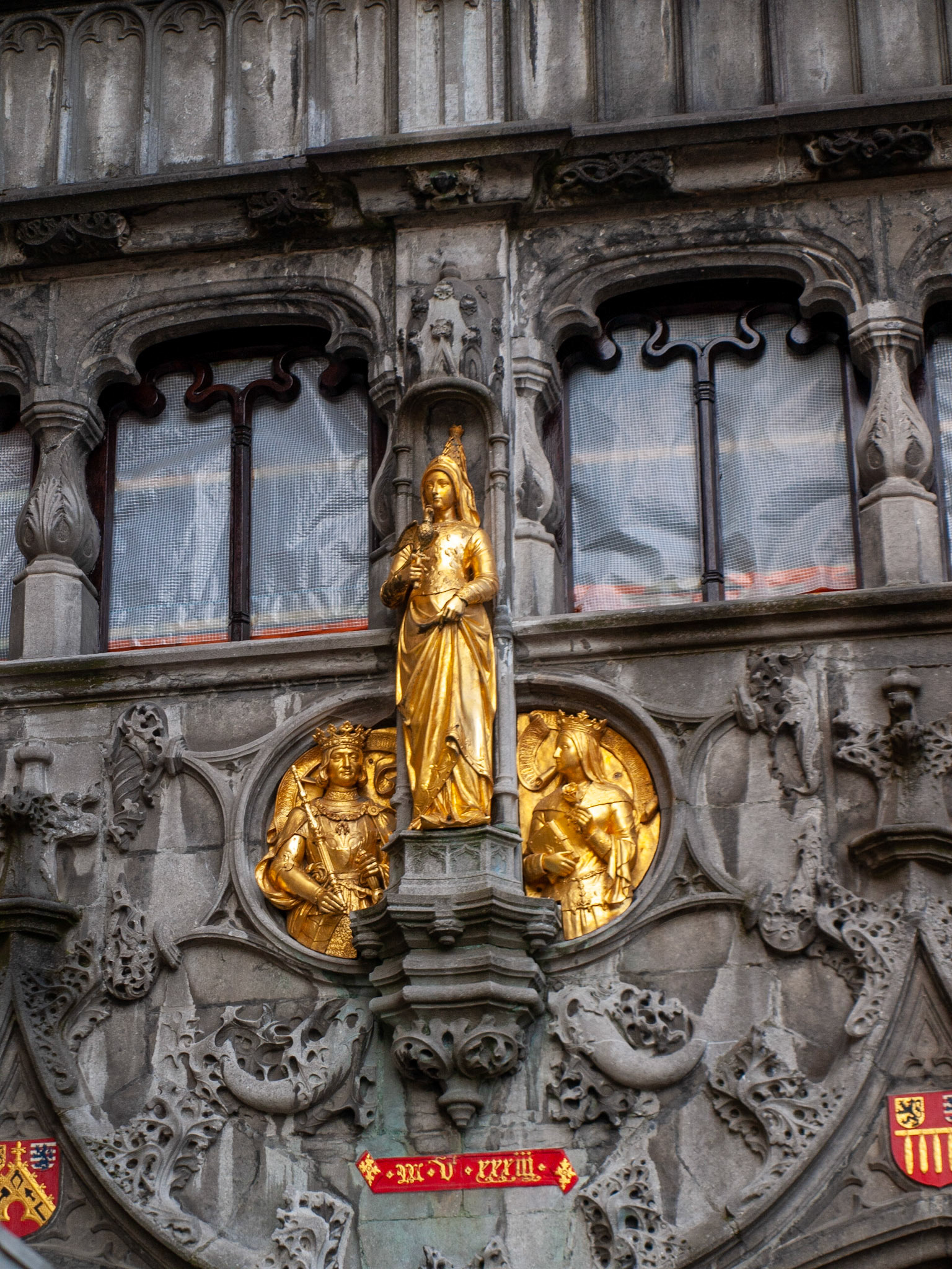 Heilig Bloed Basilick facade detail