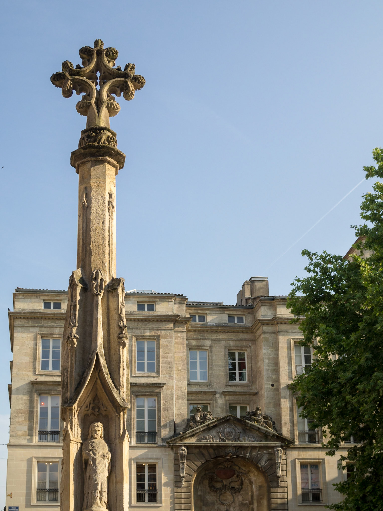 Saint-Project Square