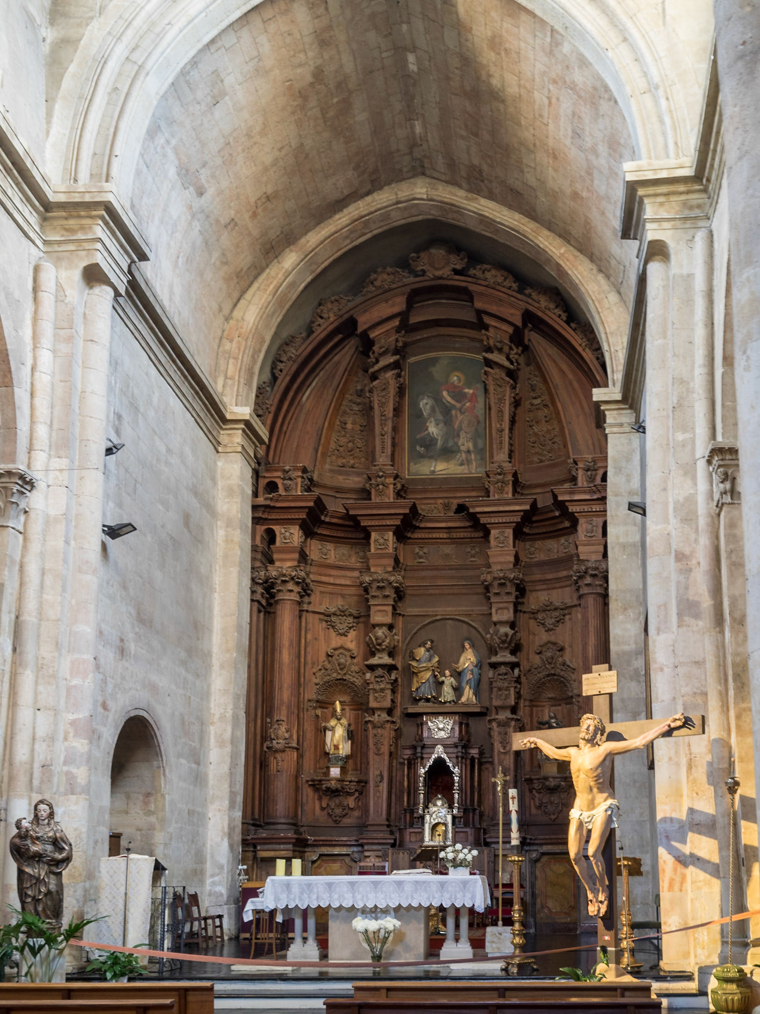 Altar of Iglesia de San Martin de Tours