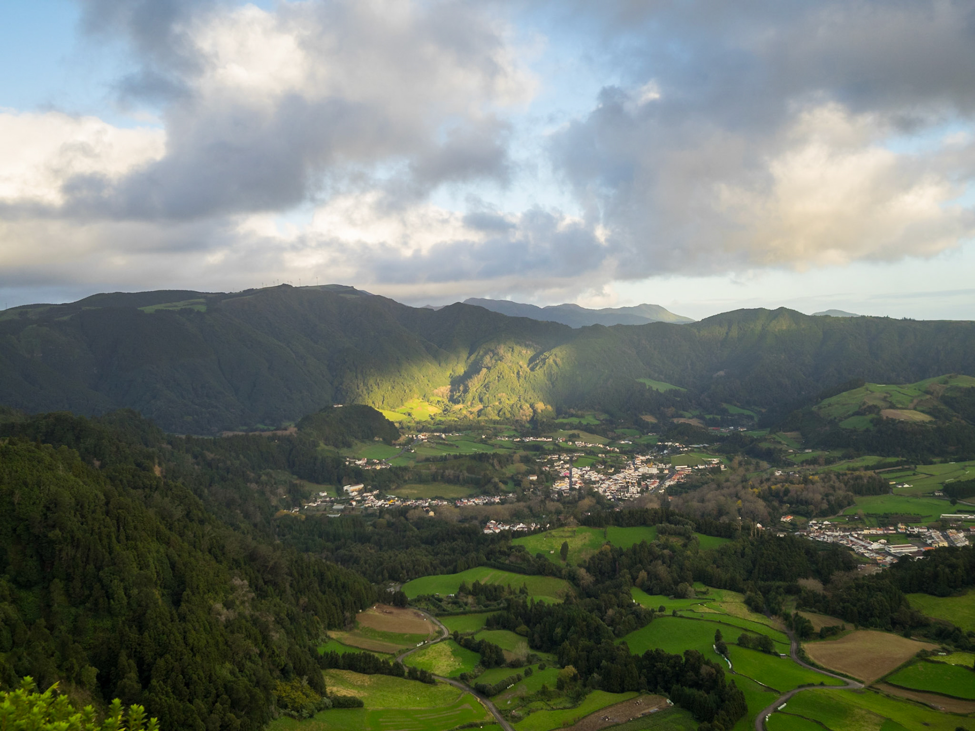 The green valley of Furnas
