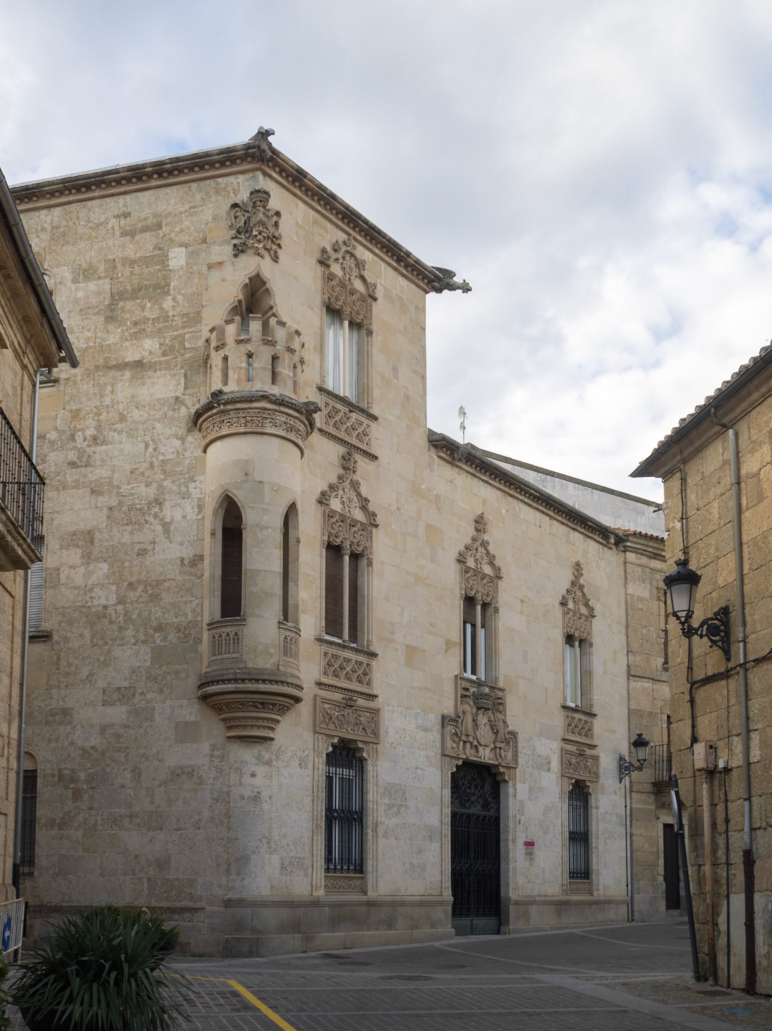 Ciudad Rodrigo Bishopric building