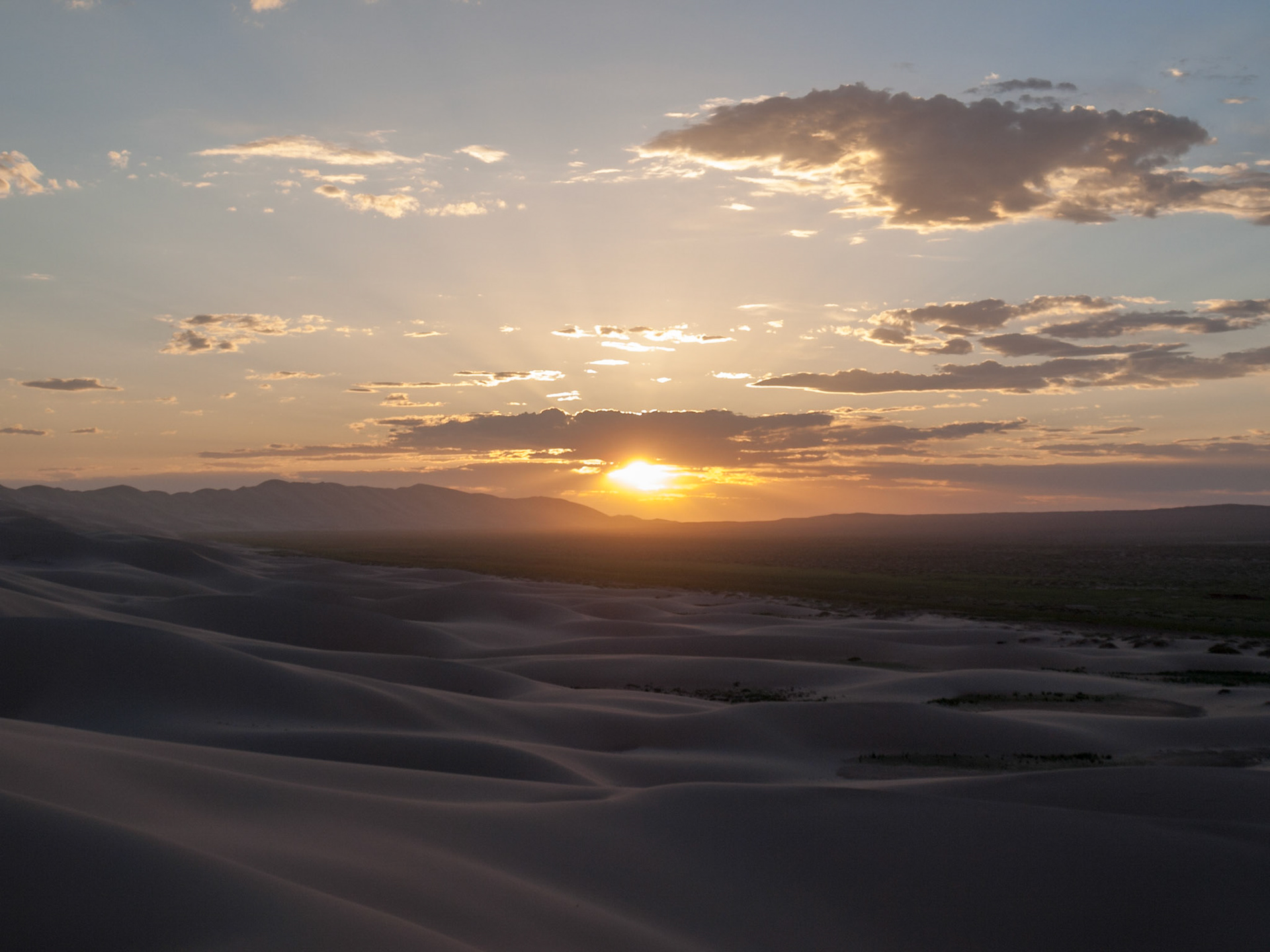 Sunset over Khongoryn Els sand dunes