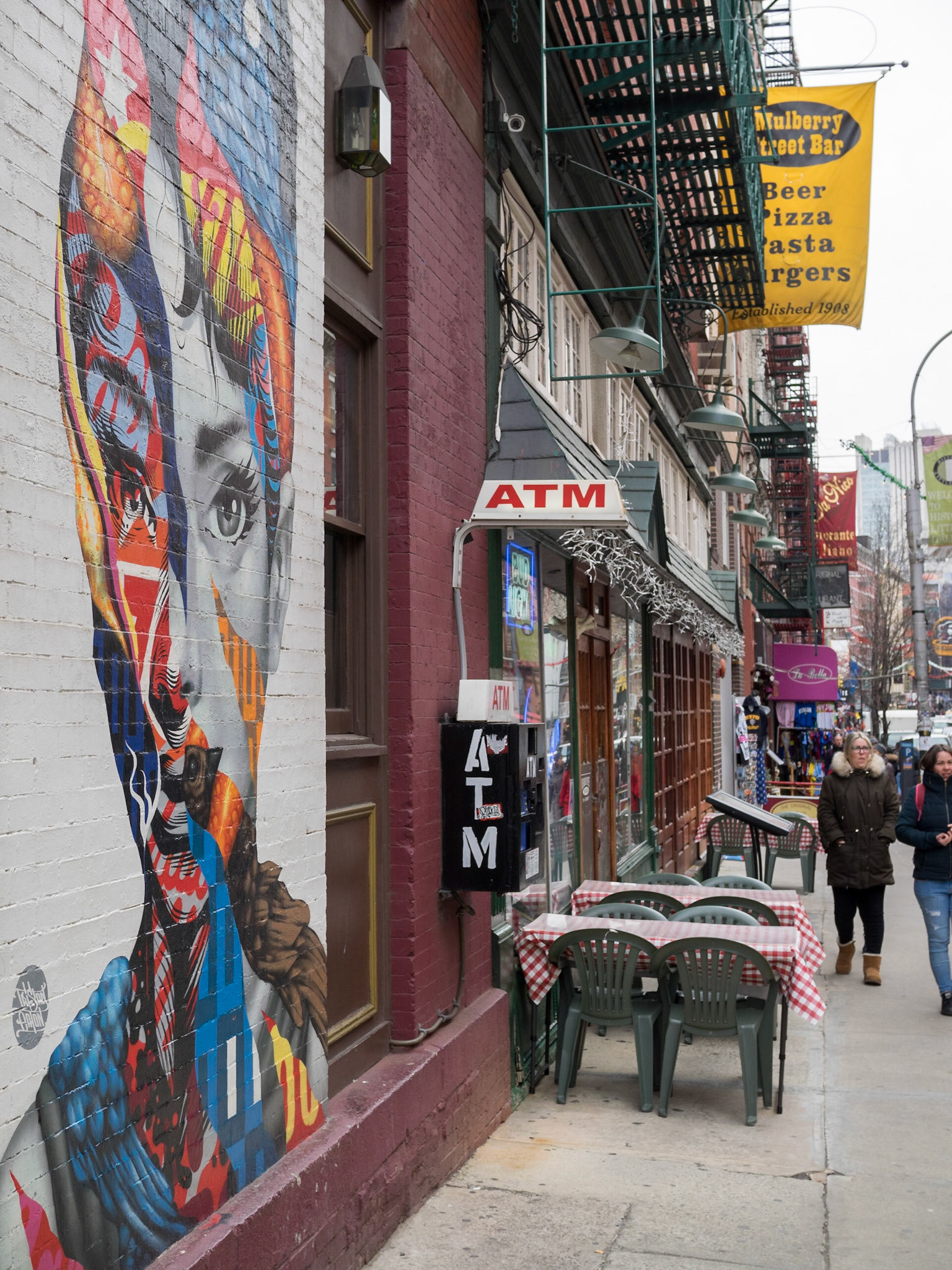 Manhattan Little Italy street