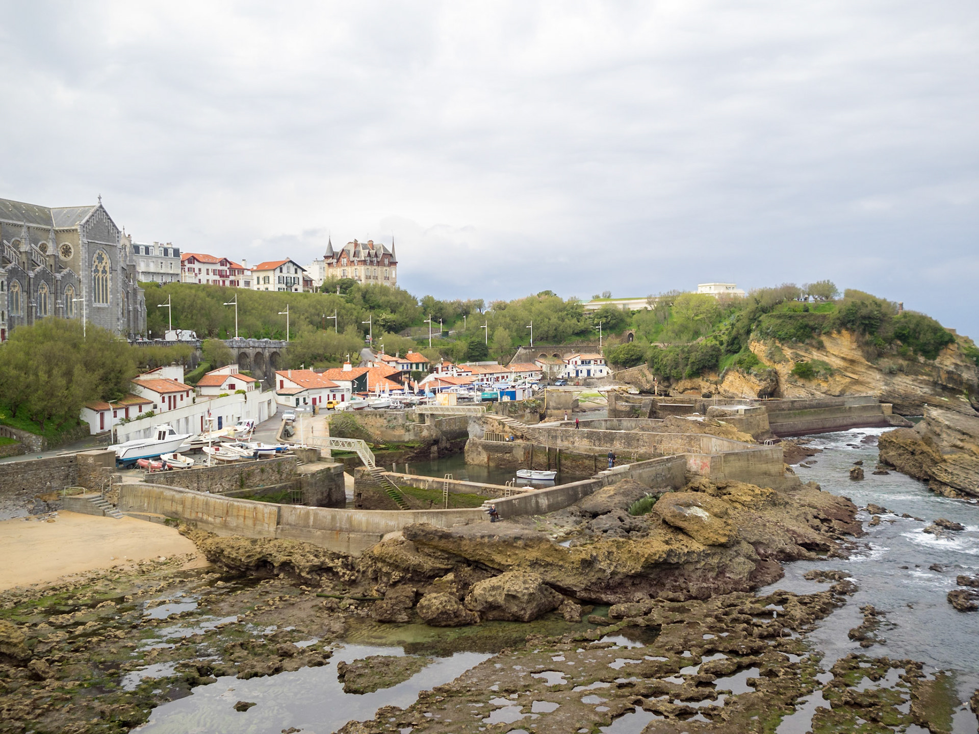 Biarritz old port