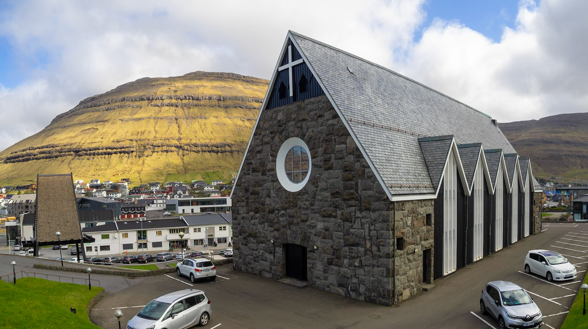 Klaksvík church building