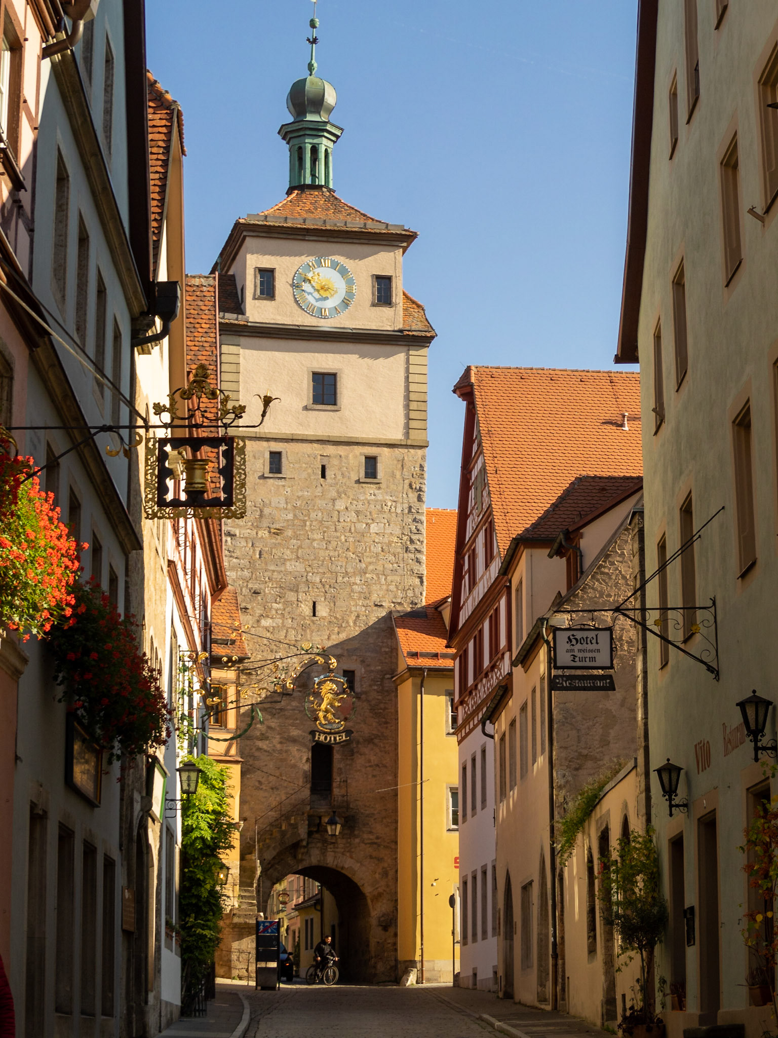 Rothenburg ob der Tauber street with Weisser Turn at the end