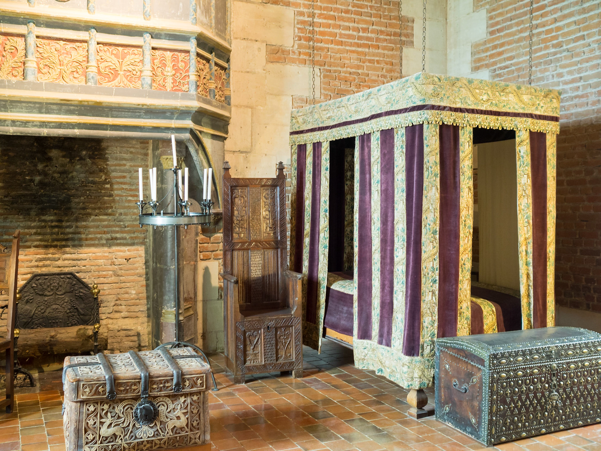 Chaumont-sur-Loire Chateau room interior