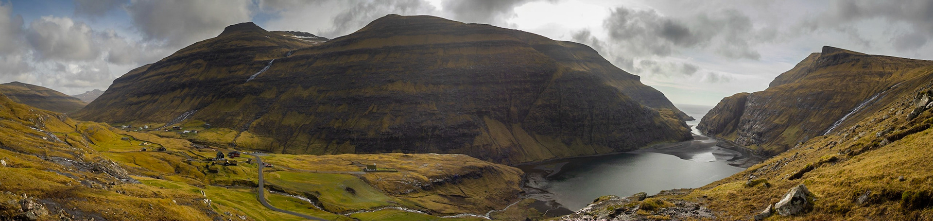 Saksun and the lagoon seen from the hiking path on the mountain