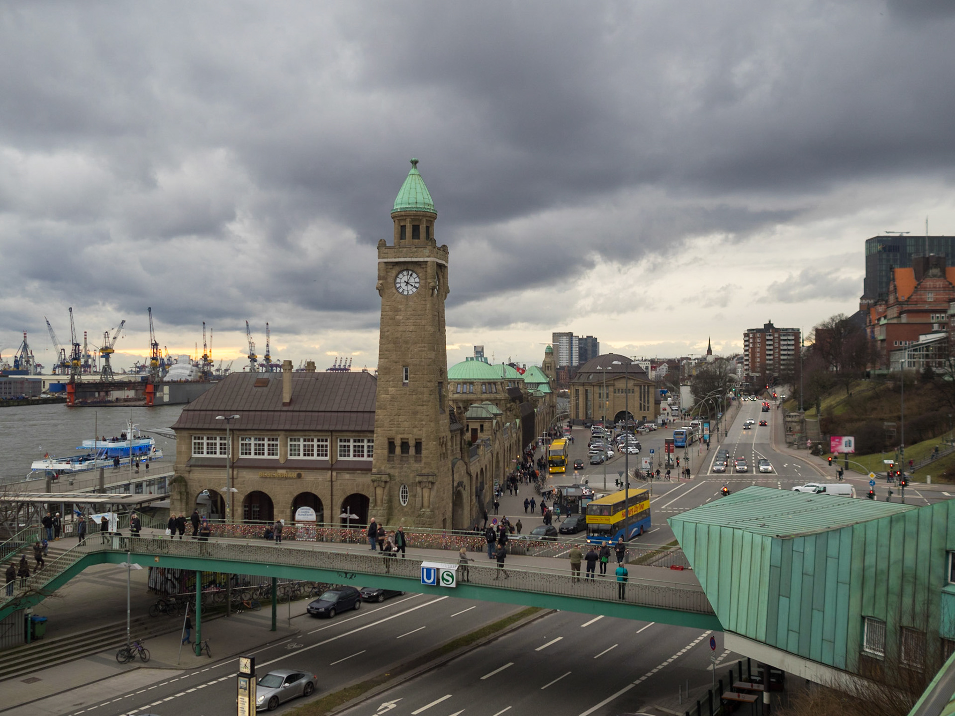 Hamburg Landungsbrücken