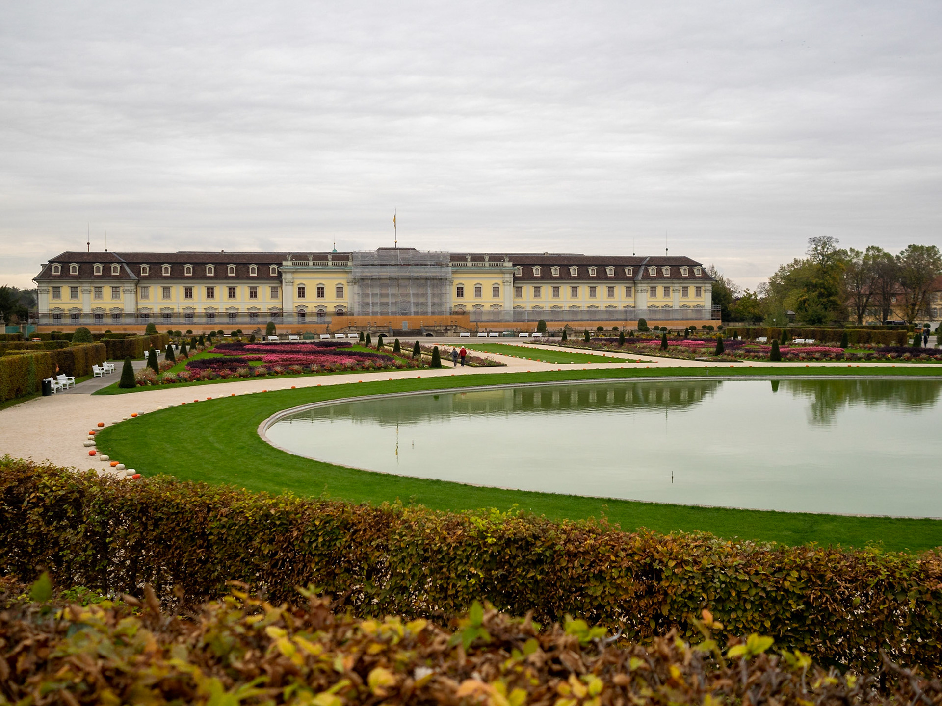 Ludwigsburg Schloss garden with the palace ate the end