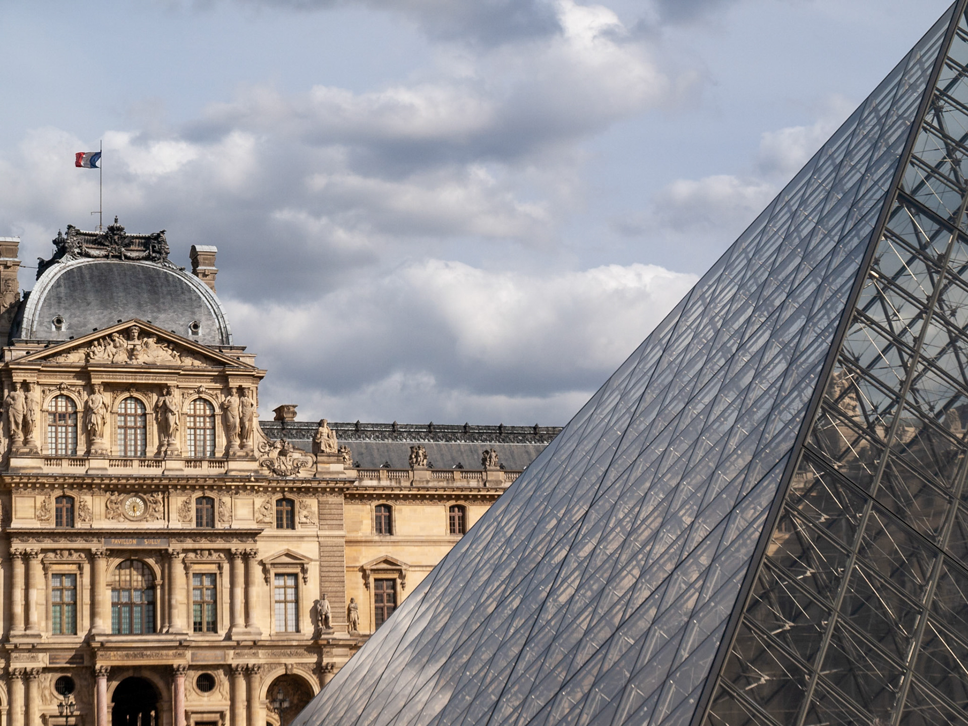 Louvre Museum