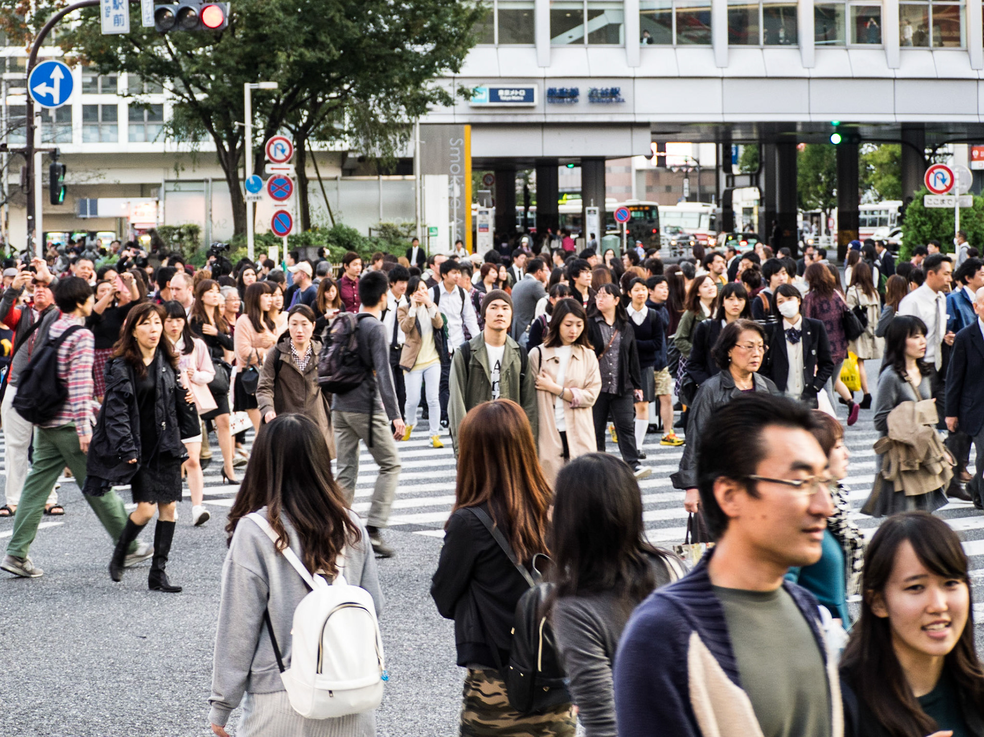 The couple in the middle