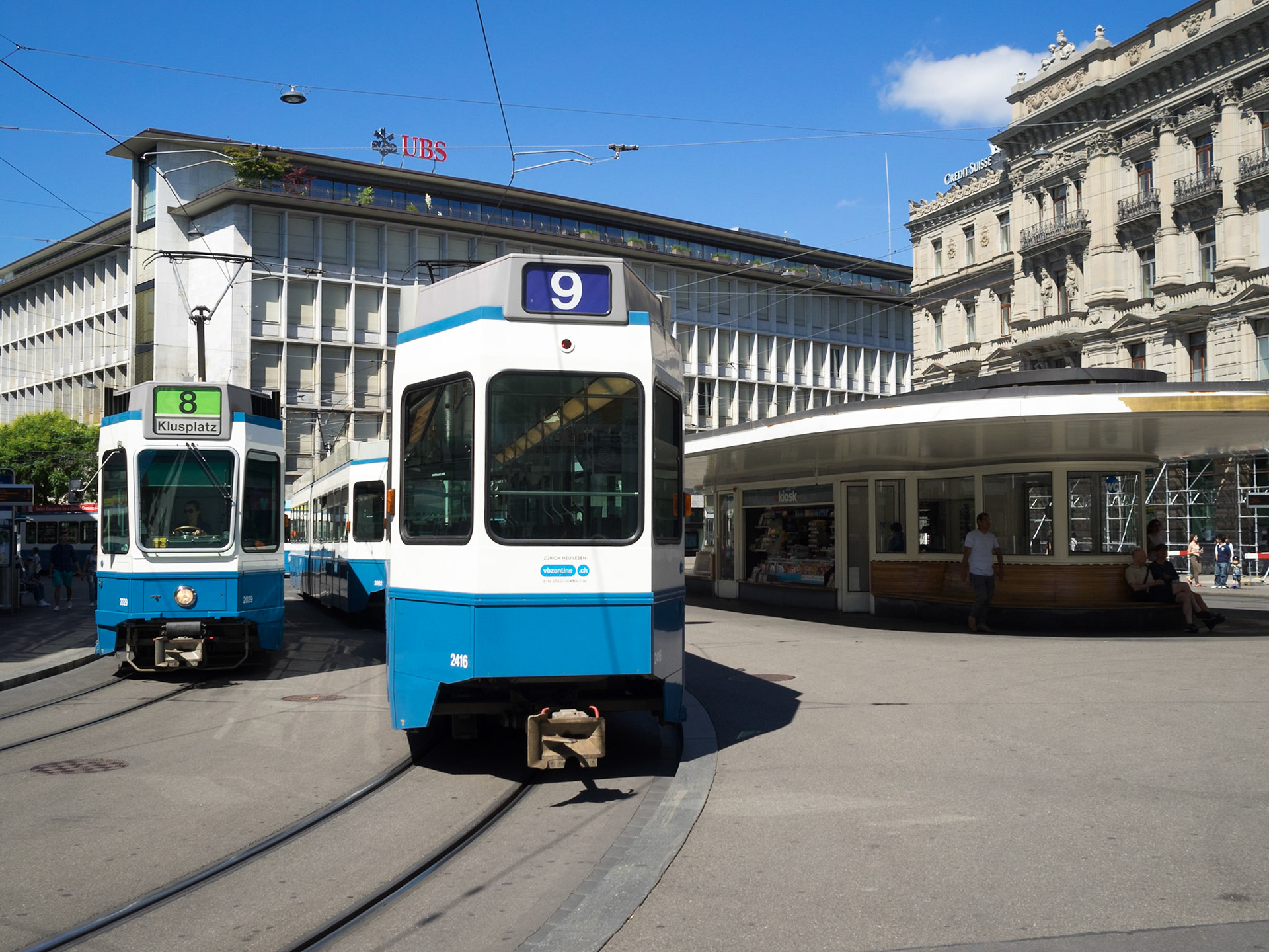 Zurich trams in Paradeplatz