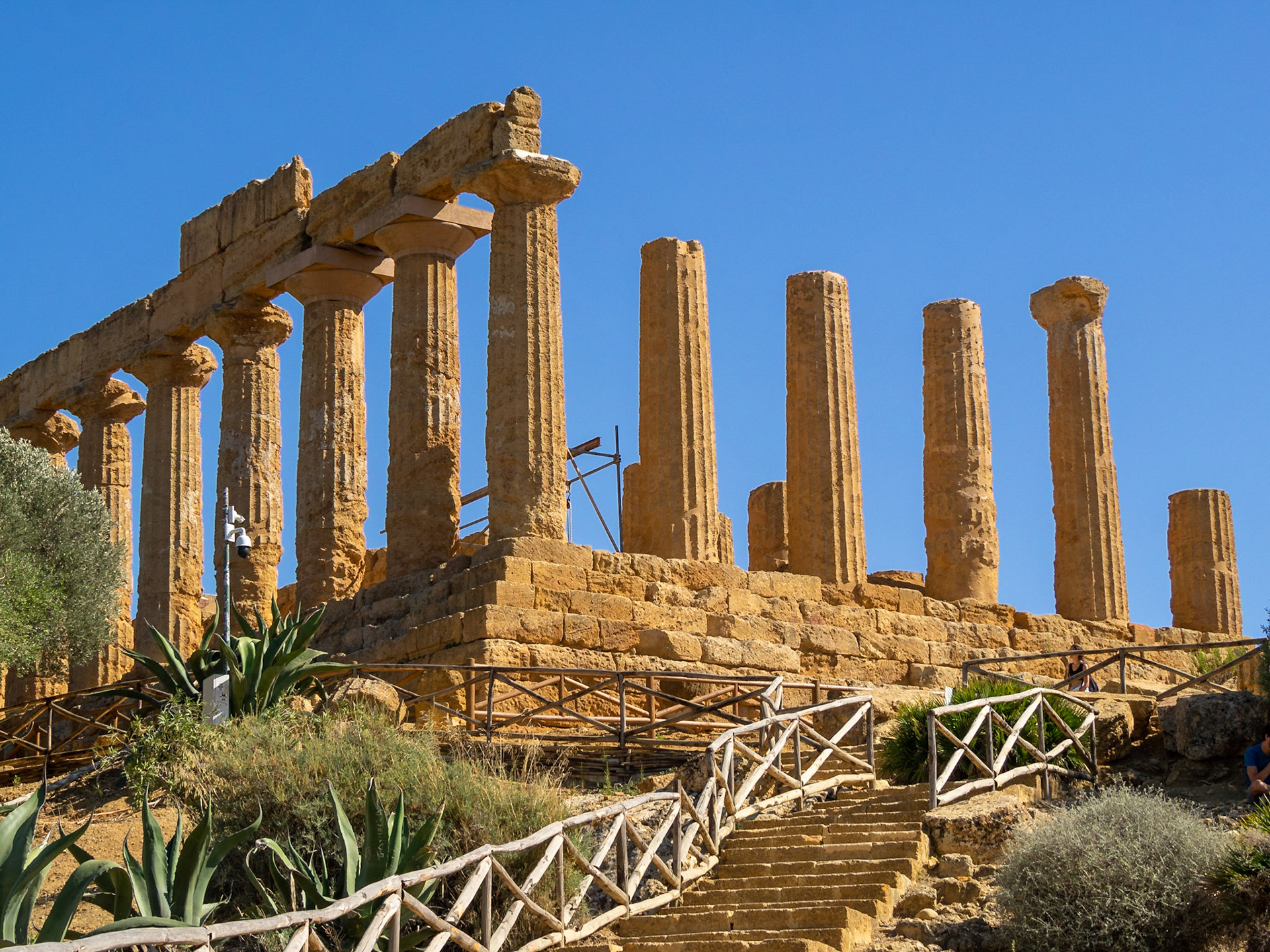 Stairs leading to the Temple of Hera Lacinia in Valle dei Templi