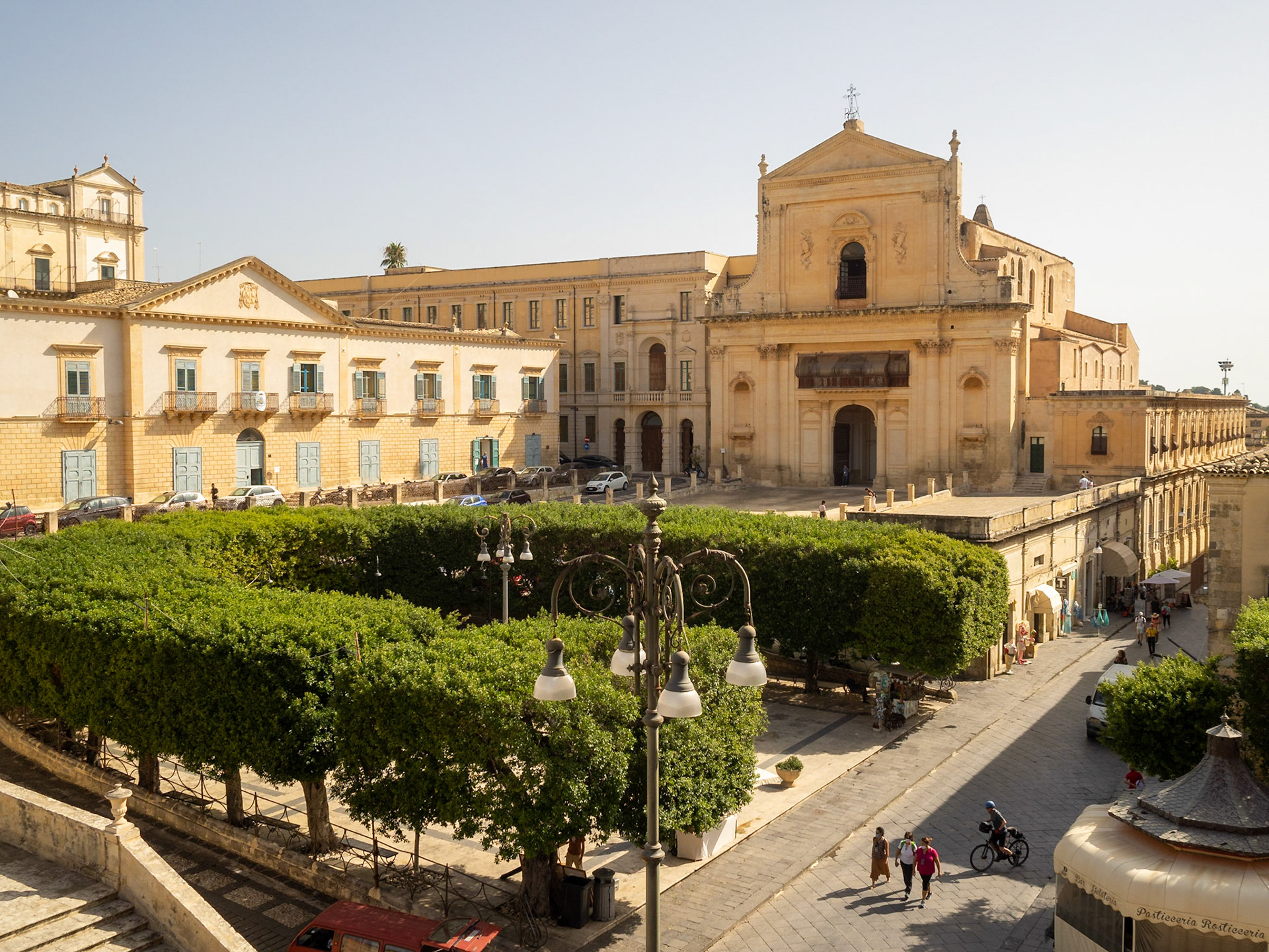 Chiesa del Santissimo Salvatore and Corso Vittorio Emanuele seen from the Palazzo Ducezio
