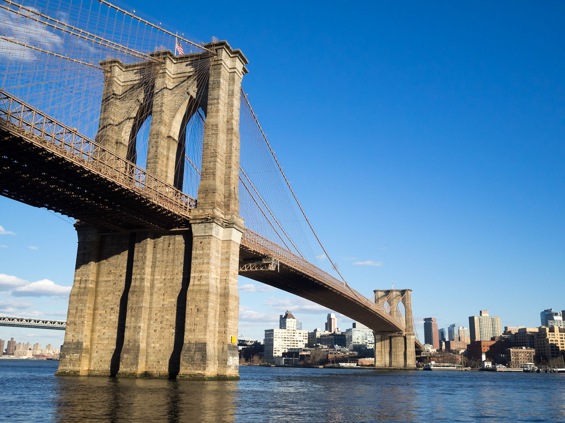 The Brooklyn Bridge over the East River seen from Manhattan
