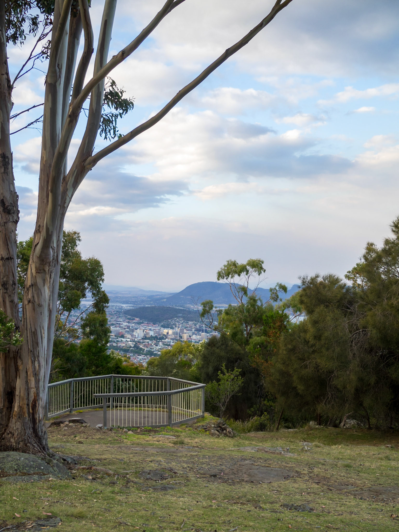 Hobart seen from Mount Nelson