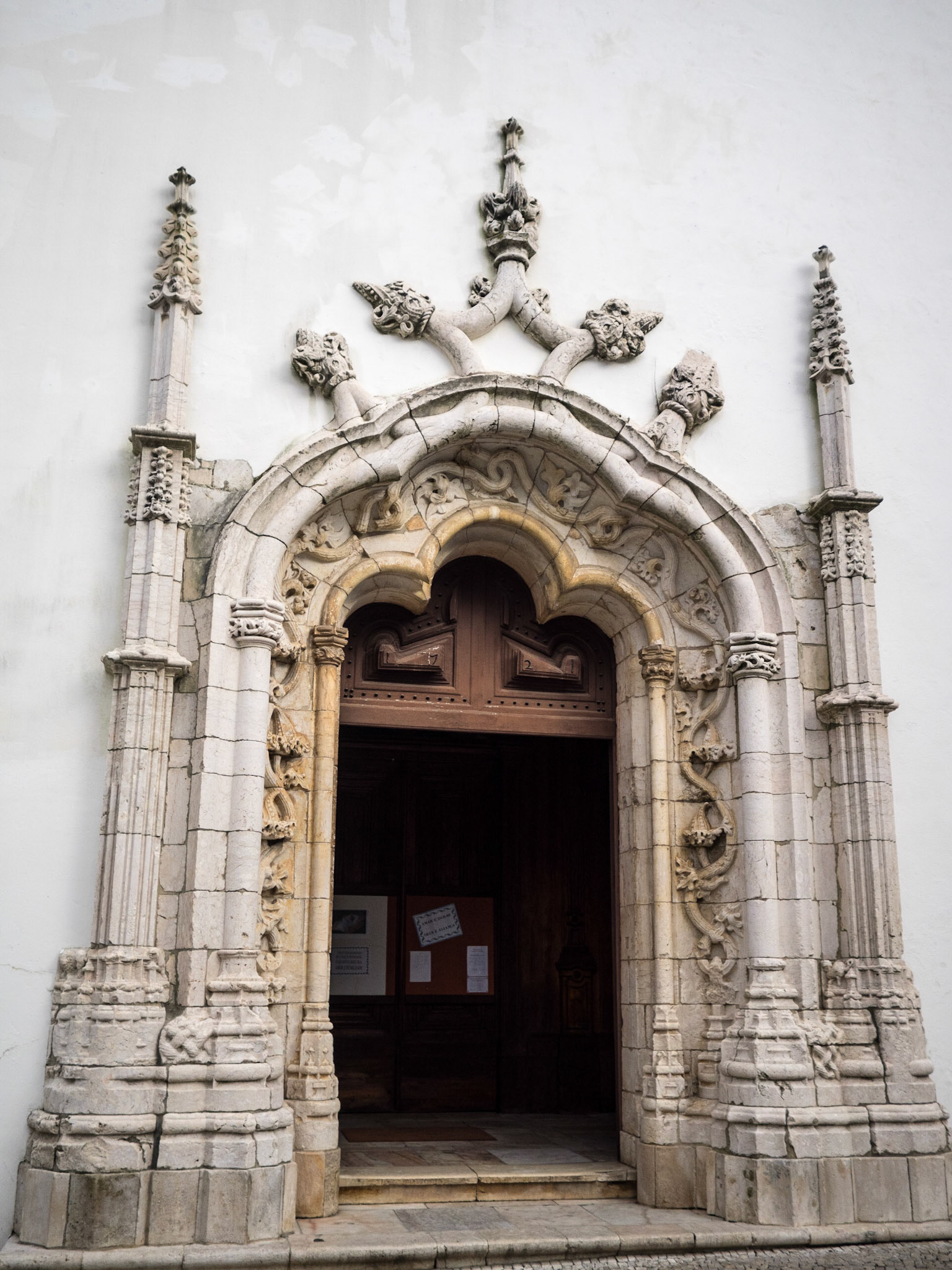 Main door of Church of Santa Maria de Marvila, Santarem